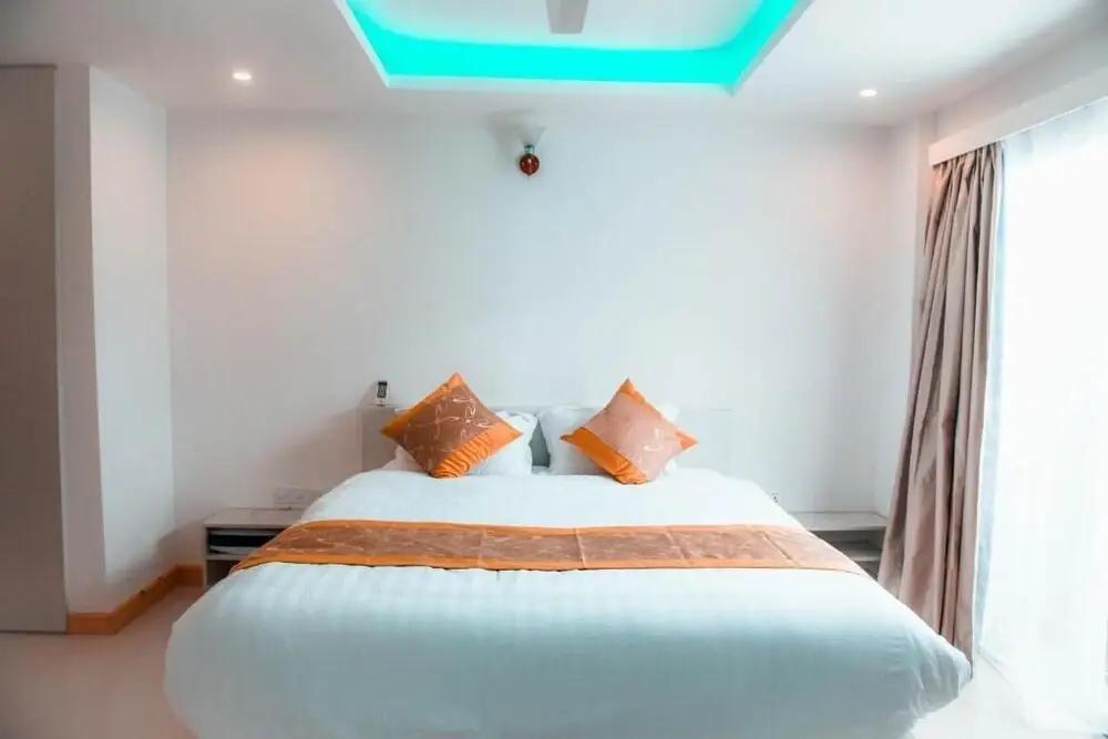 Coral Crown Hotel and Spa , Meedhoo, Addu City Maldives photo 3