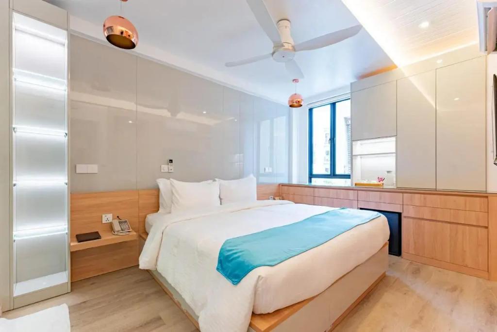 Hotel Starshell