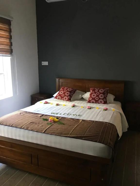 Equator Homestay photo 3