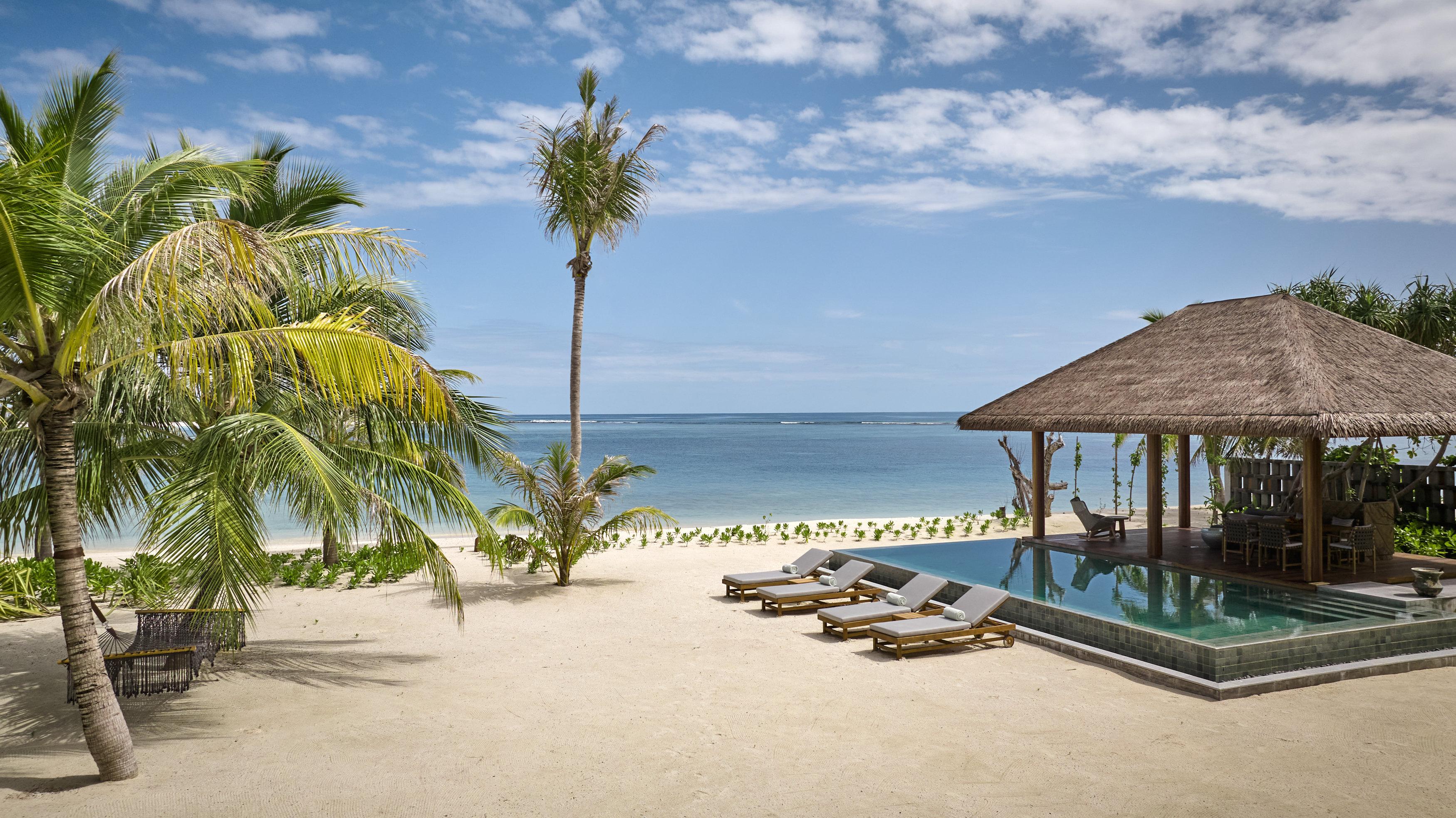 The Point at Six Senses Kanuhura thumbnail 7