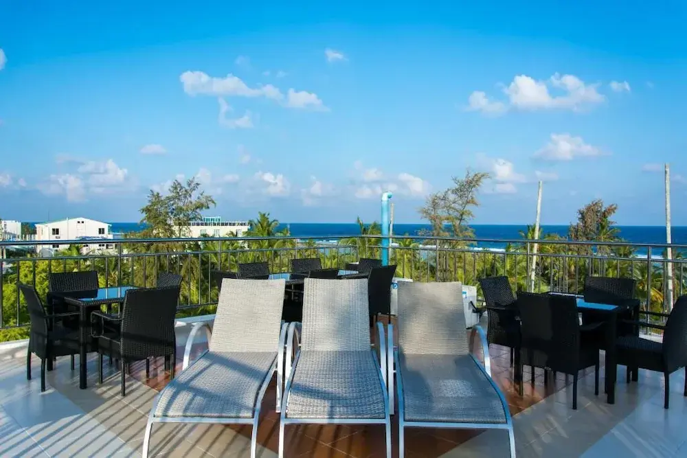 Beach Palace photo 3
