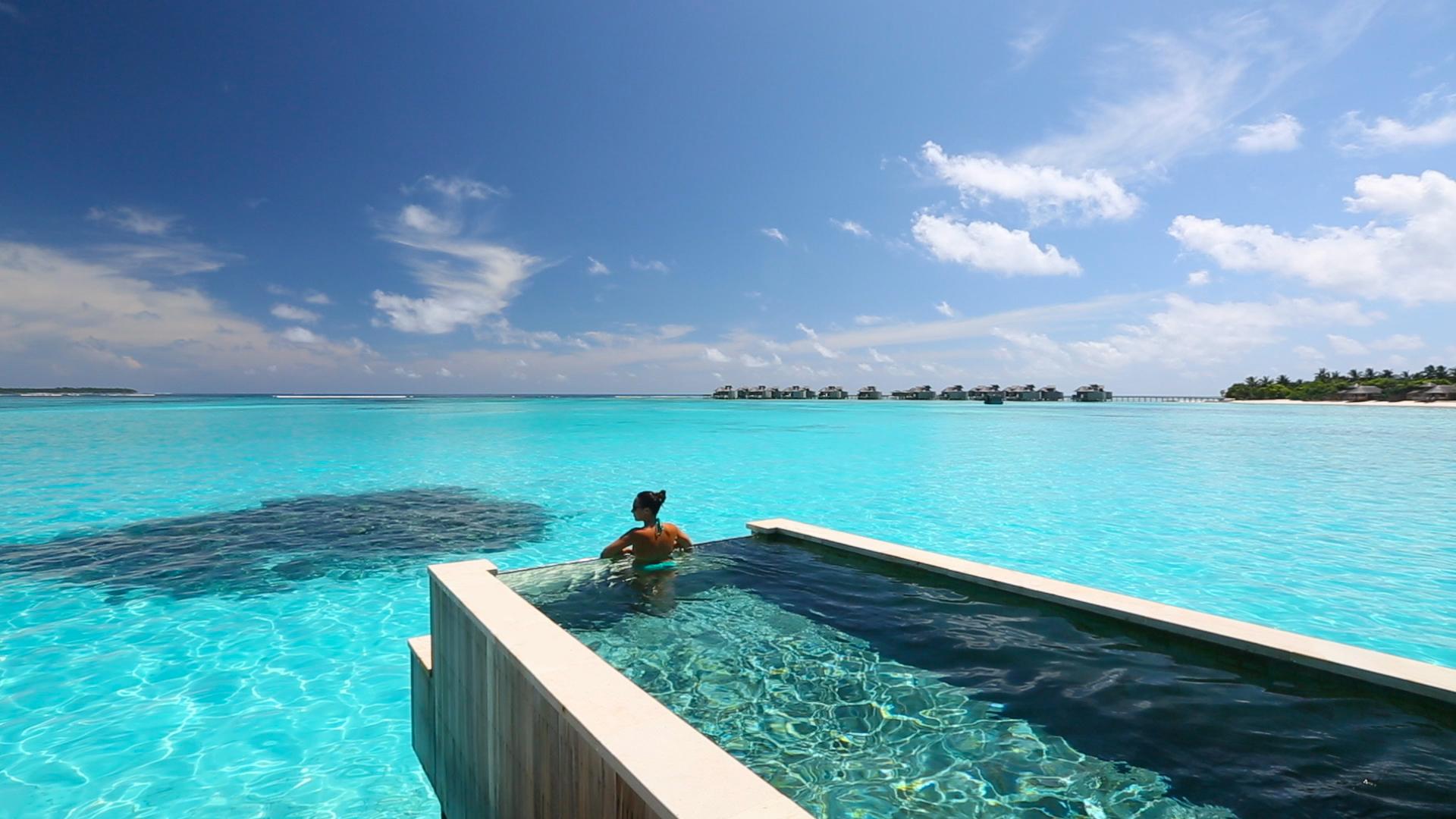 Ocean Water Villa with Pool