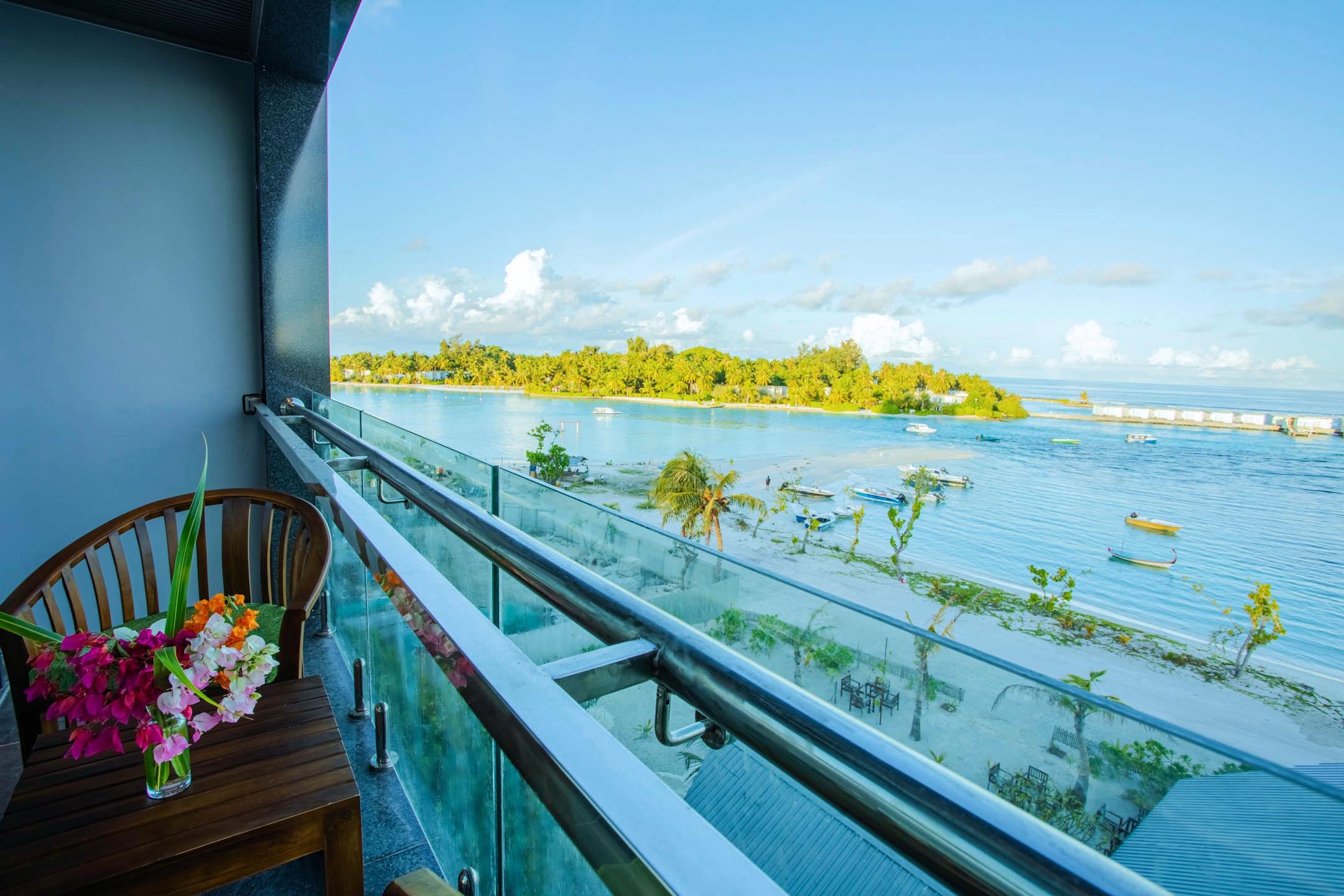 Beach Hotel Guraidhoo photo 5