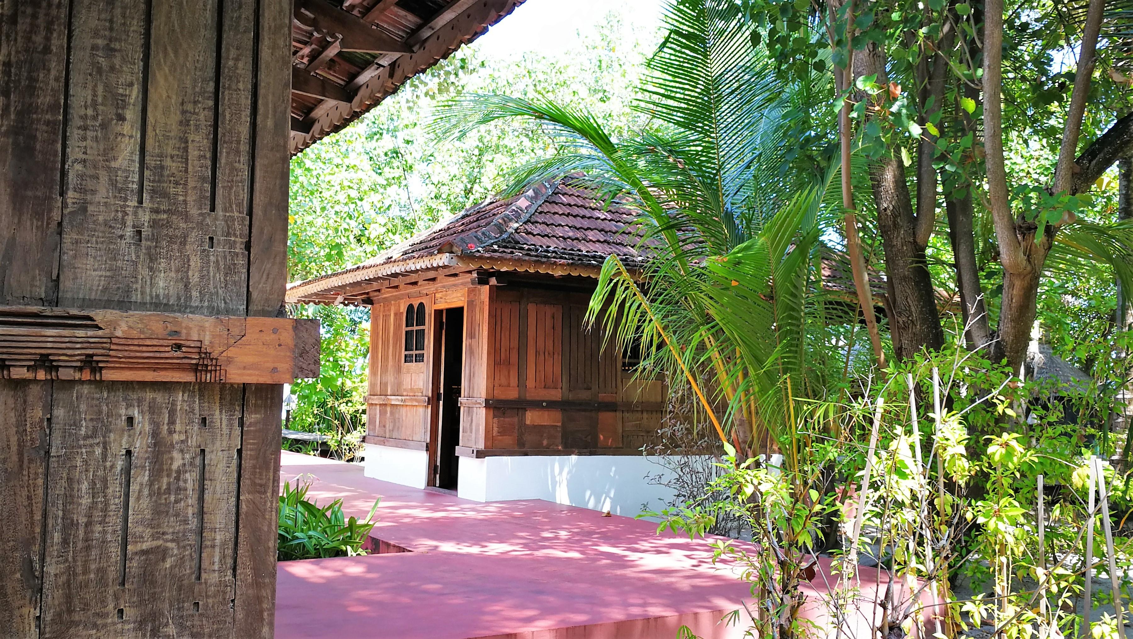 Ginger Spa at Gangehi Island Resort & Spa thumbnail 8