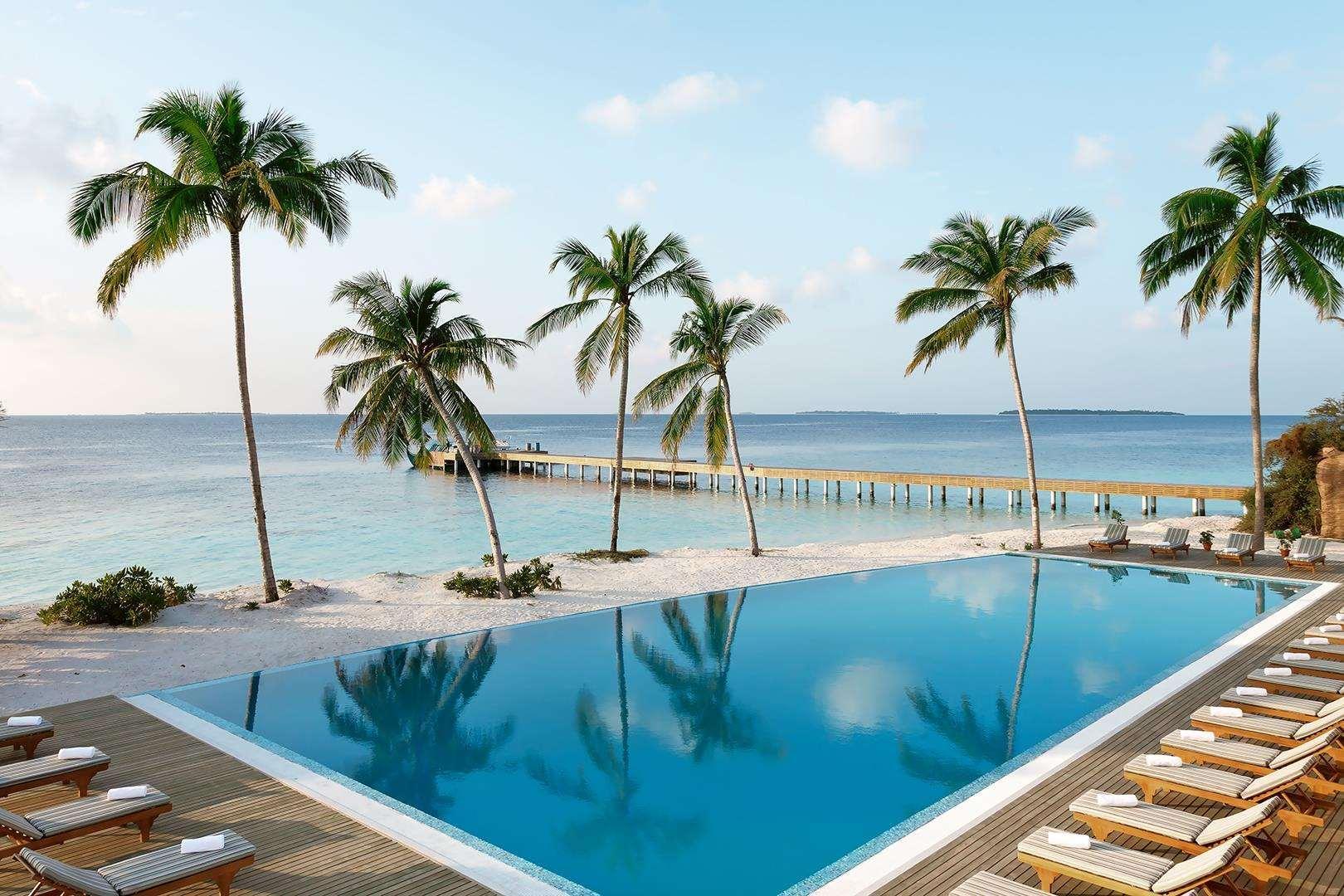 Reethi Faru Resort photo 4