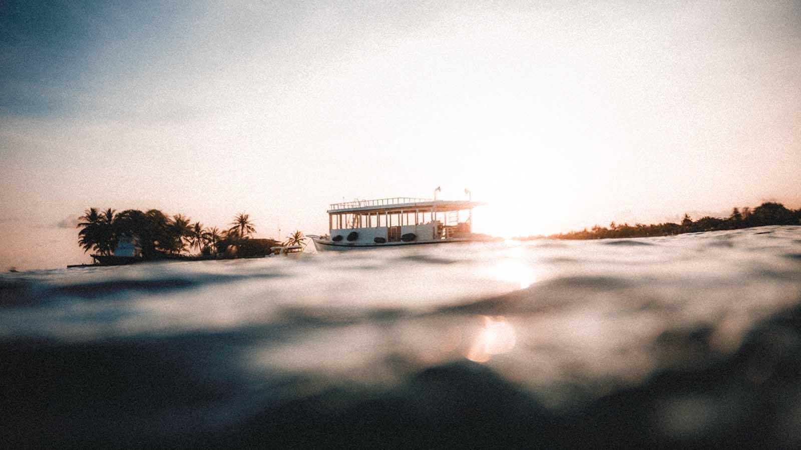 PRODIVERS Sunset Snorkel Boat Trip