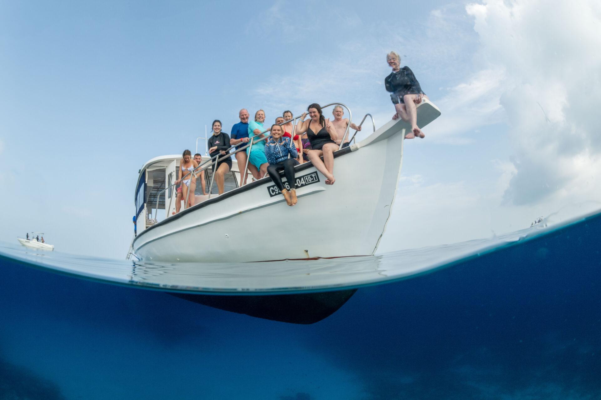 PRODIVERS Reef Safari Boat Trip