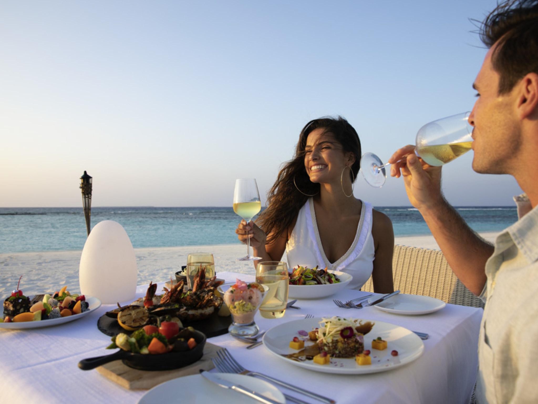 Destination Dining at Kuredhivaru Resort & Spa thumbnail 3
