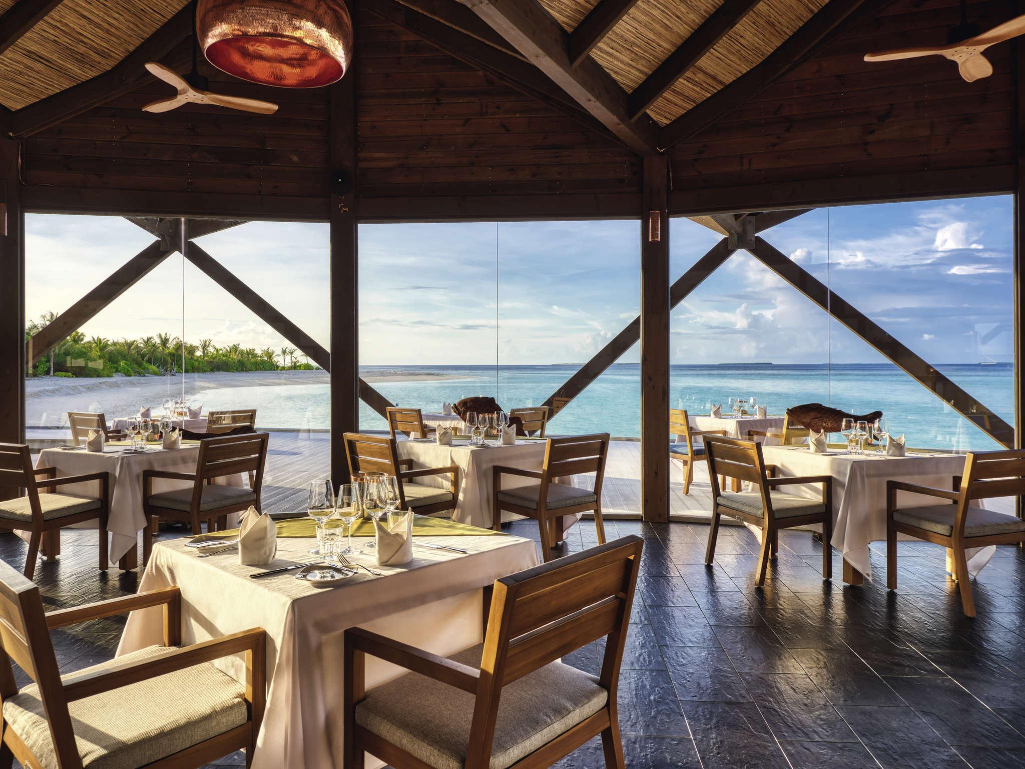 Bodumas at Kuredhivaru Resort & Spa thumbnail 4
