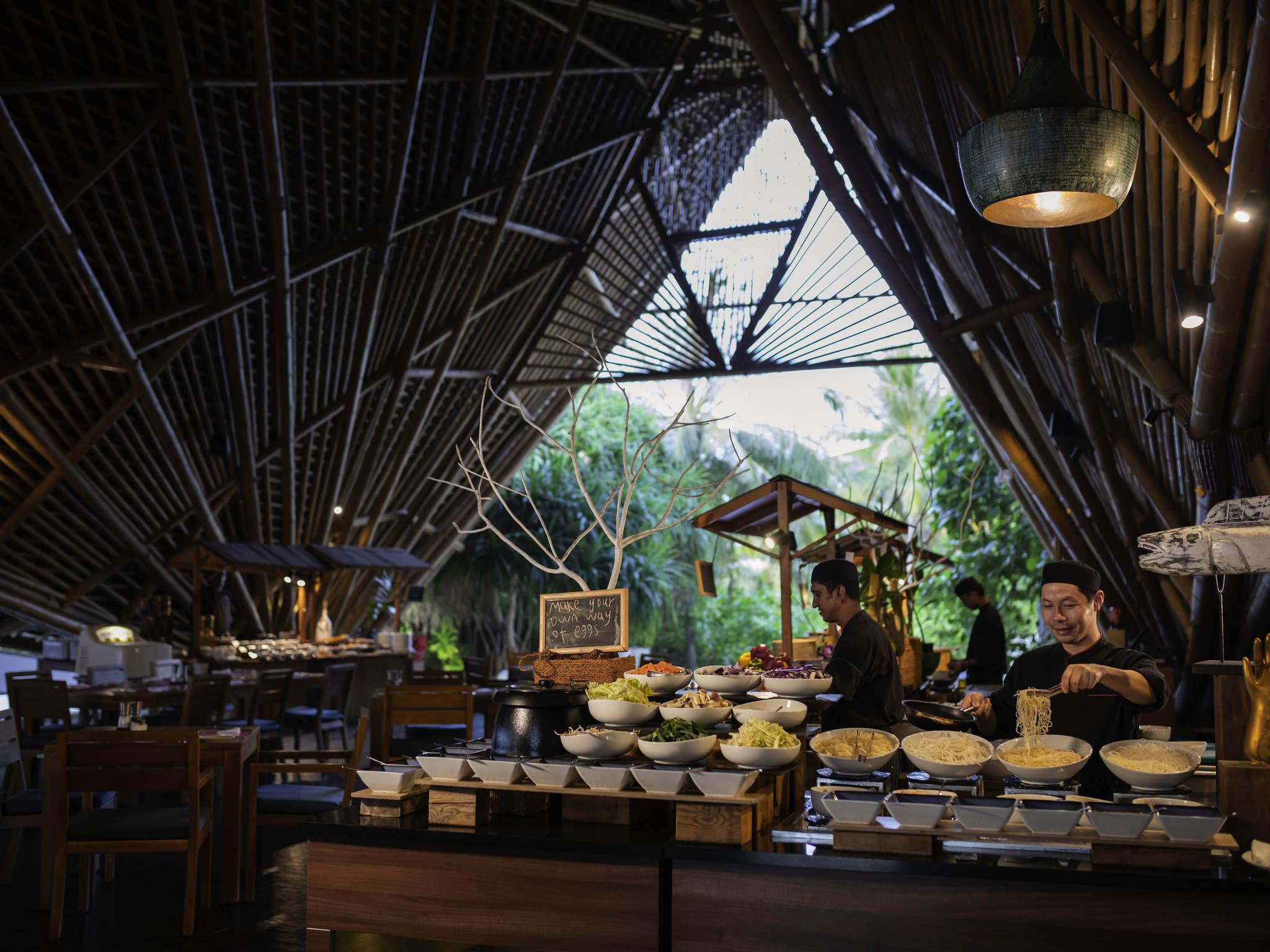 ONU Marché at Kuredhivaru Resort & Spa thumbnail 3