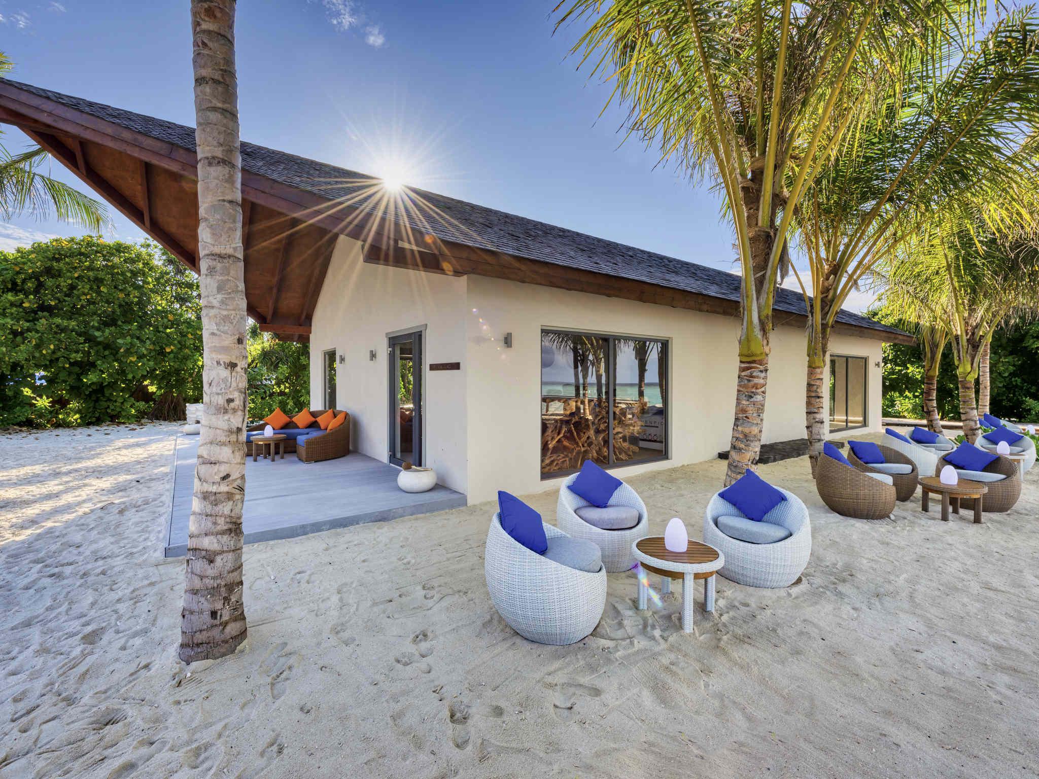 In-Villa Dining at Kuredhivaru Resort & Spa thumbnail 5