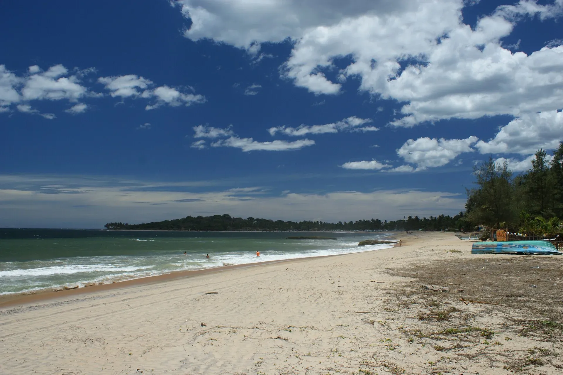 The beach and surf at Arugam Bay