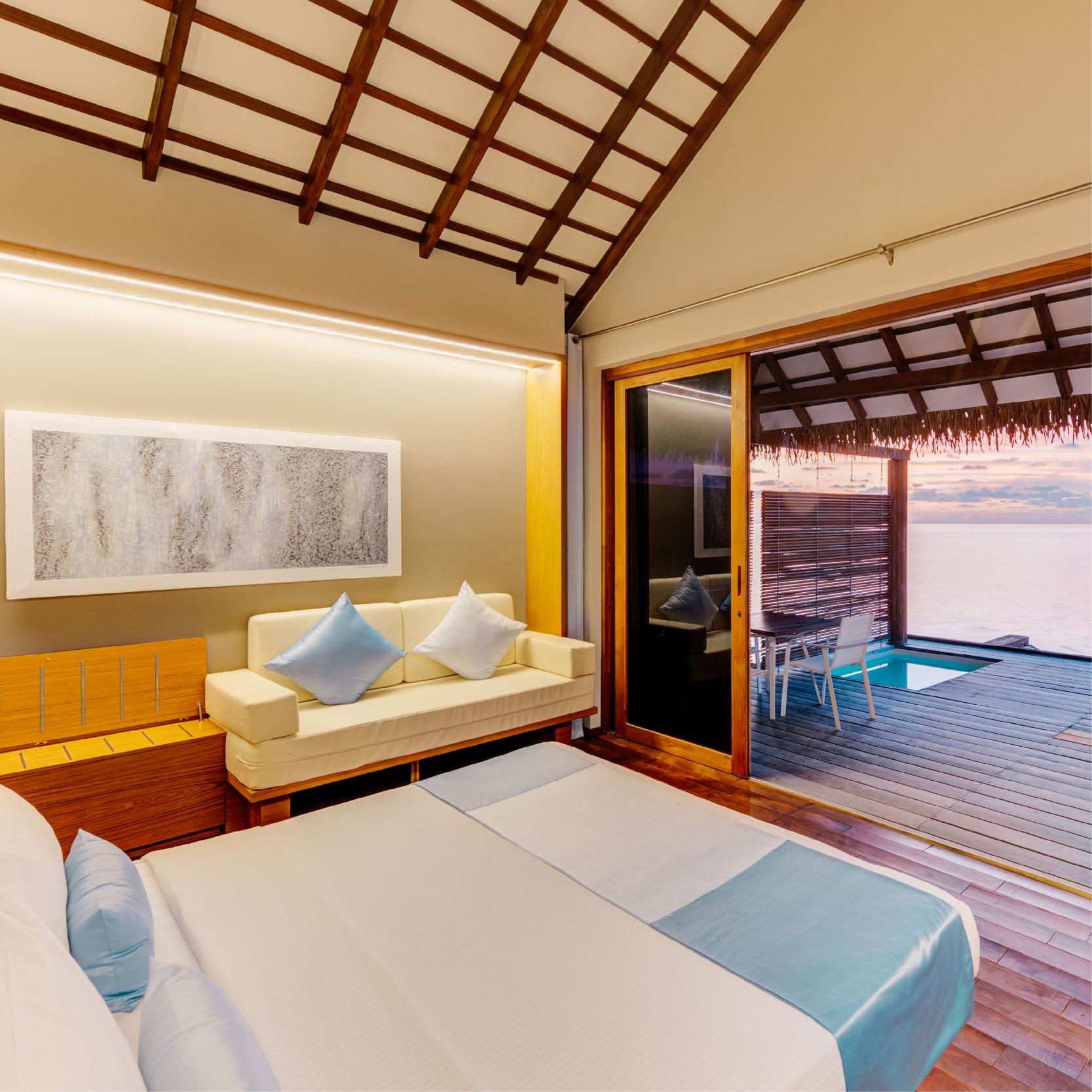 Sunset Water Bungalow with Jacuzzi