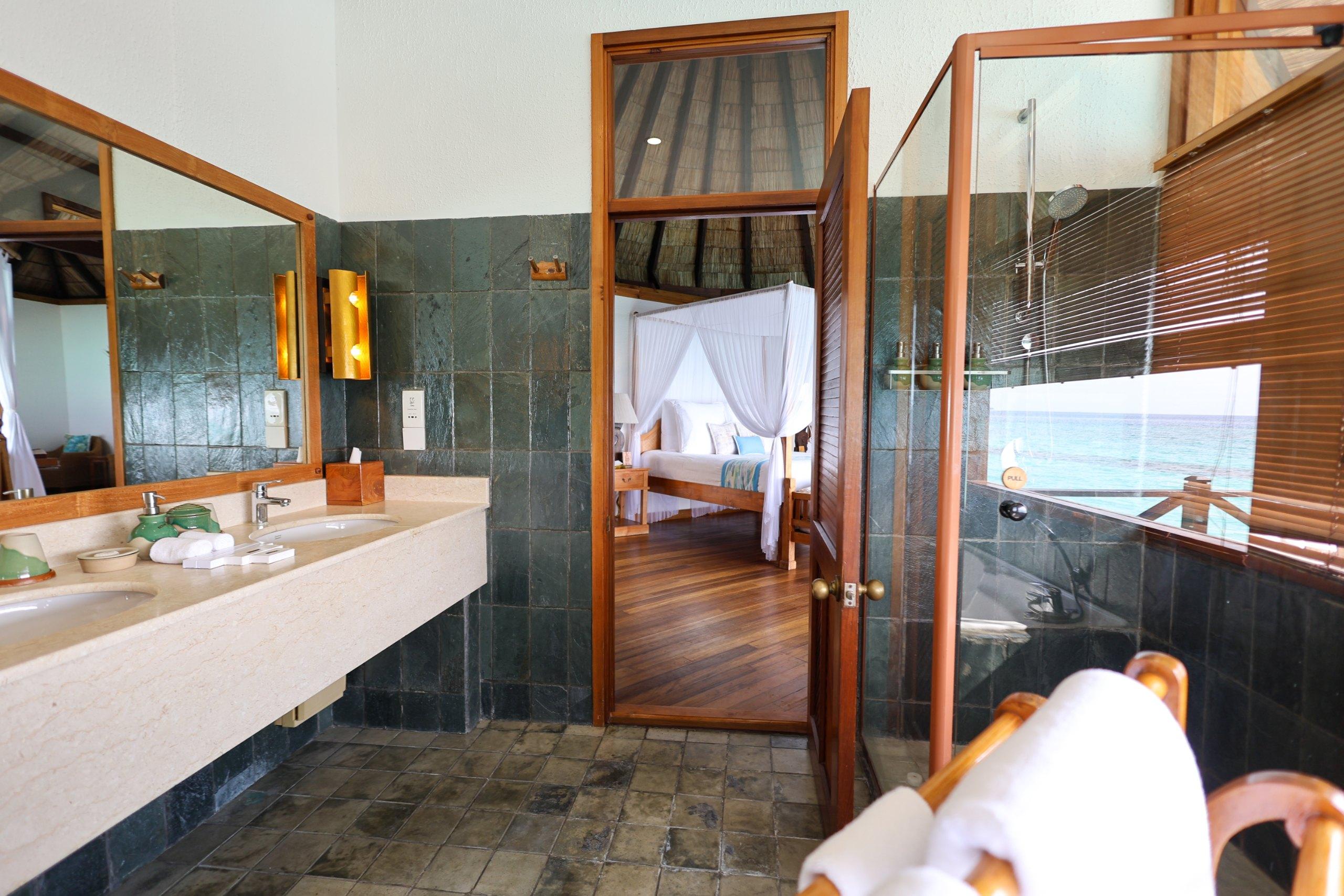 Lagoon Villa at Coco Palm Dhuni Kolhu, view 4
