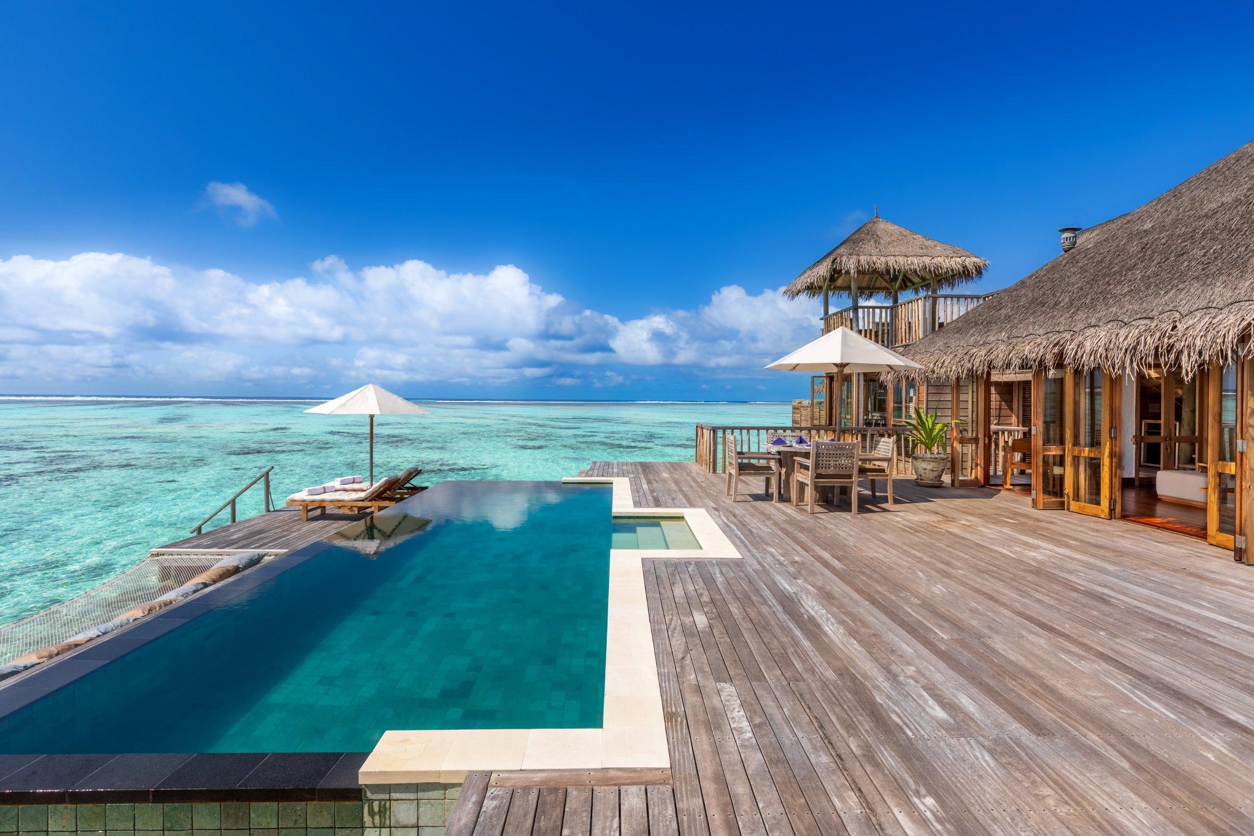 Residence with Pool at Gili Lankanfushi, view 8