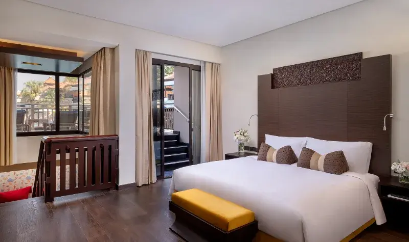Deluxe Family Lagoon Access Room at Anantara The Palm Dubai Resort, view 2