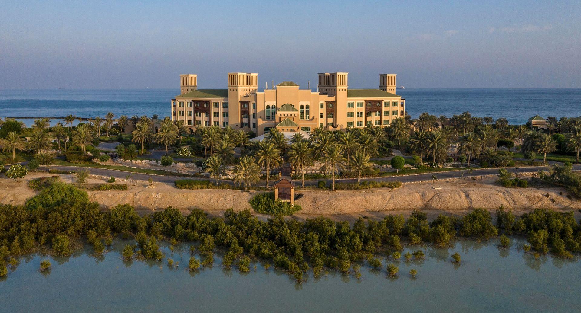 Al Shams Restaurant & Bar
