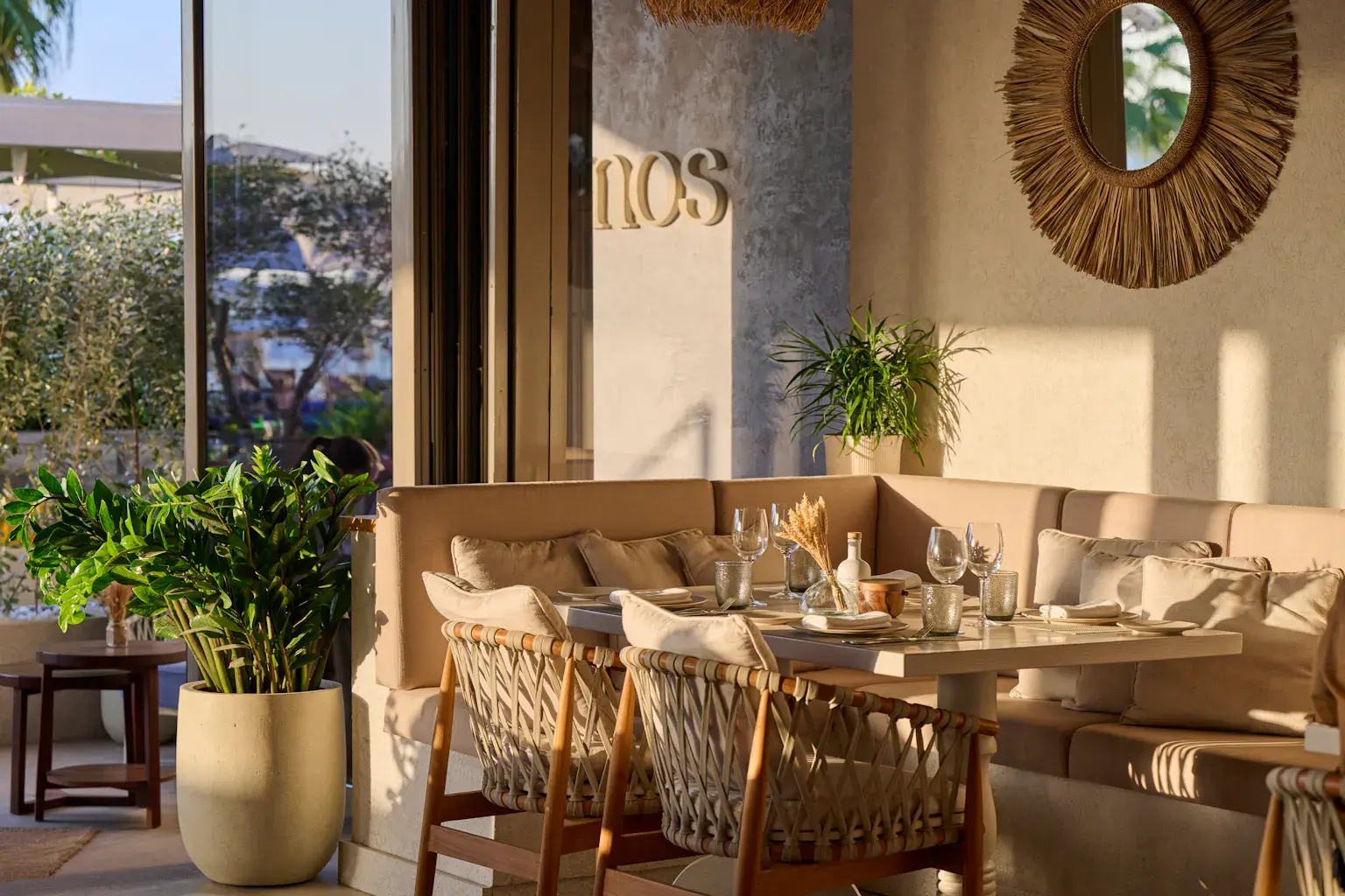 Ammos Greek Restaurant