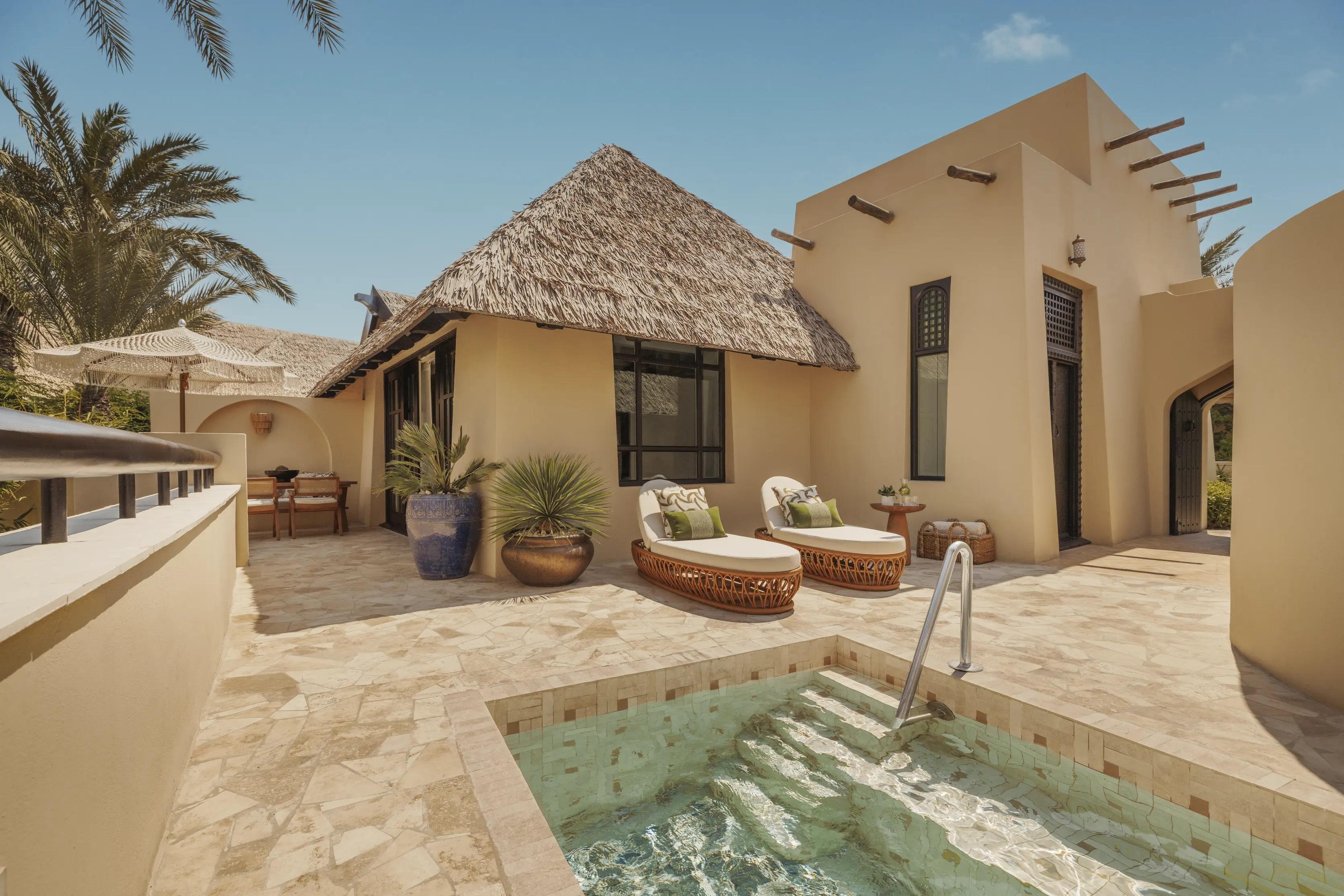 Three Bedroom Al Bahar Villa at Jumeirah Beach Hotel, view 3