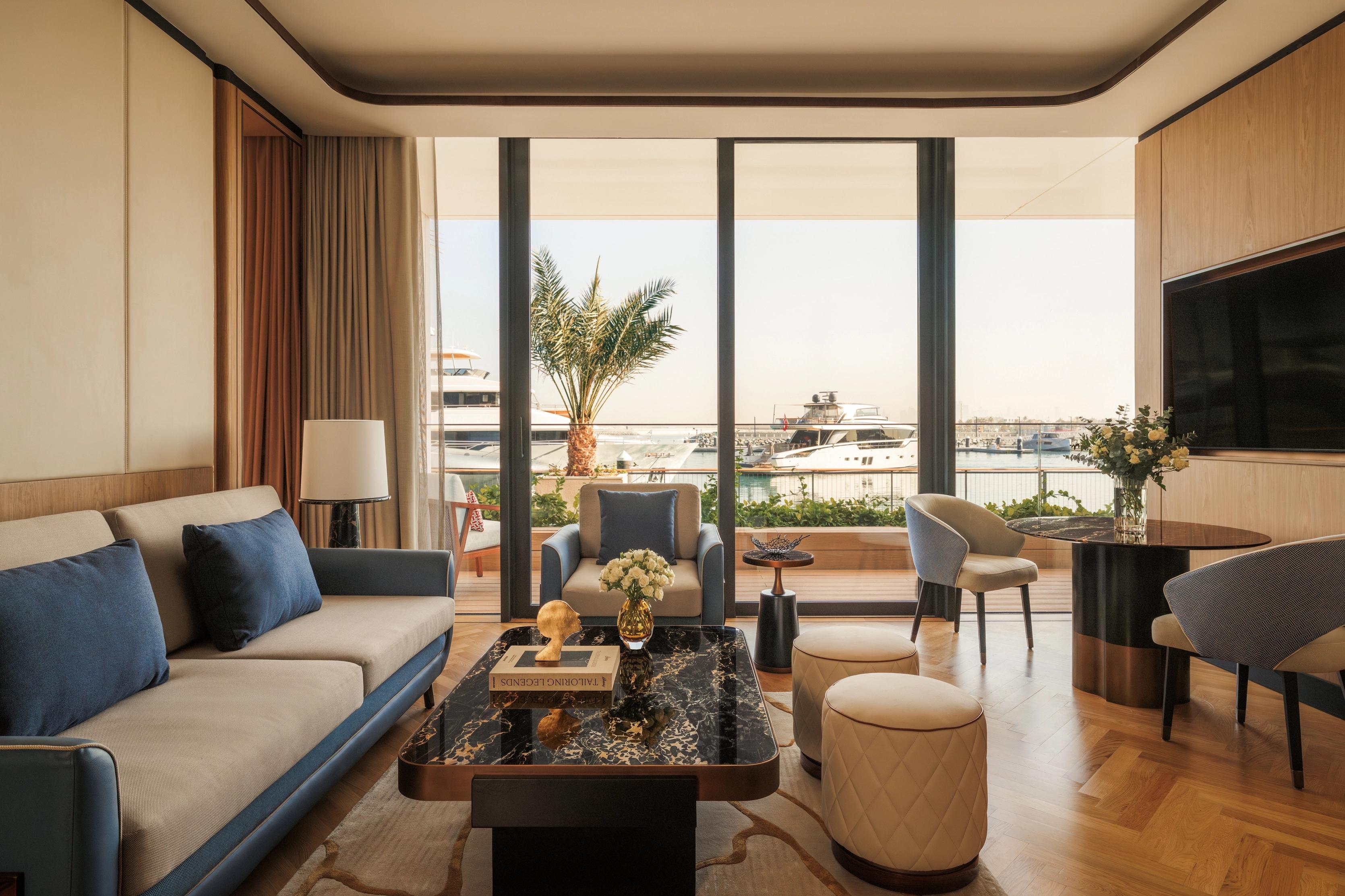 Promenade Deluxe Suite at Jumeirah Marsa Al Arab, view 3