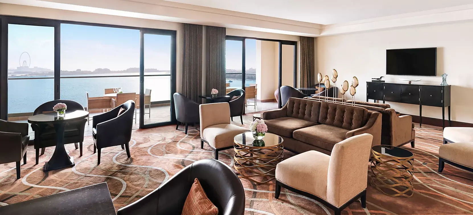 Fairmont Gold Jacuzzi Corner Palm Sea View Suite, Lounge Access, 1 King Bed, Balcony at Fairmont The Palm, view 2