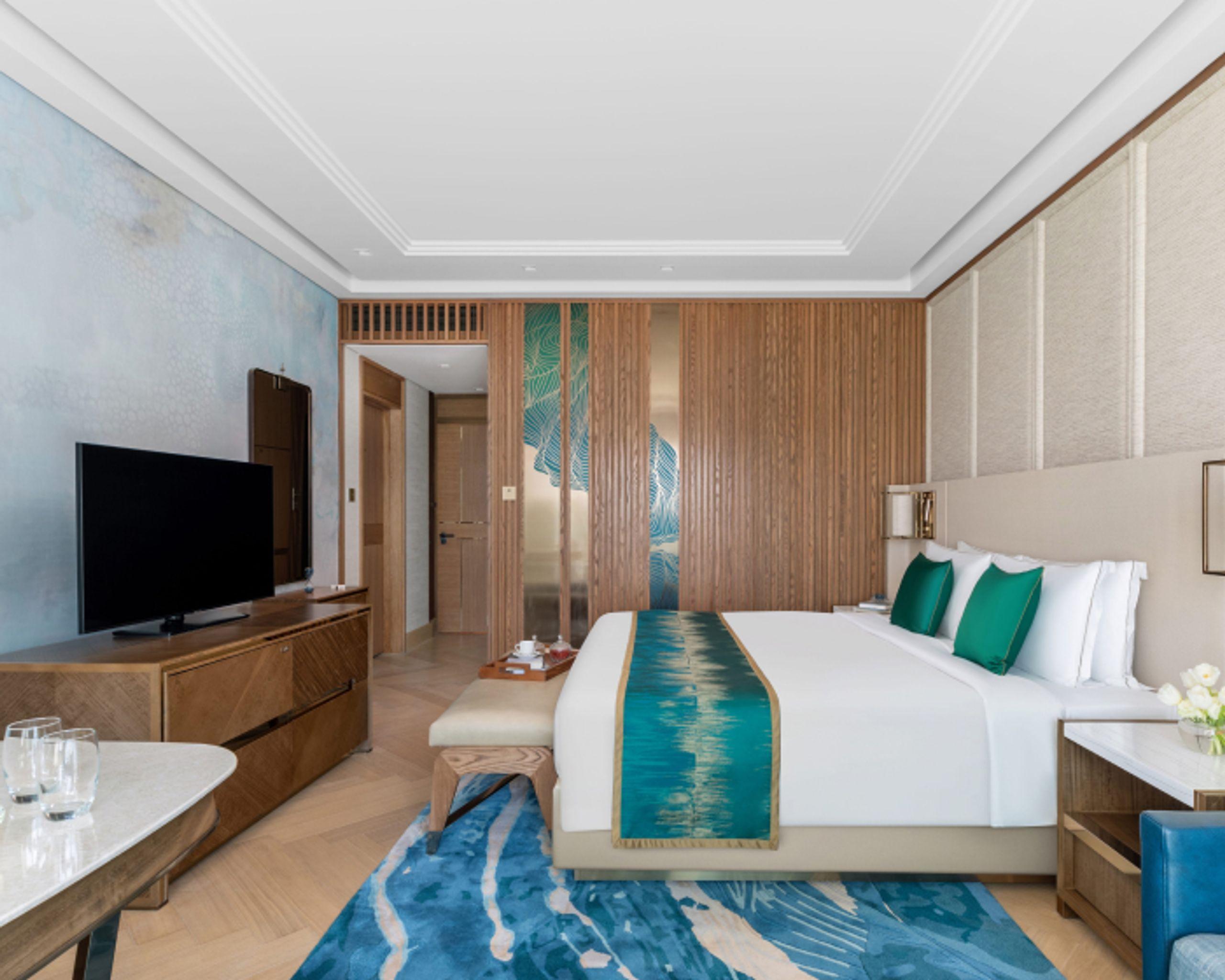 Luxury Family Room King Bed at Taj Exotica Resort & Spa, The Palm, Dubai, view 2