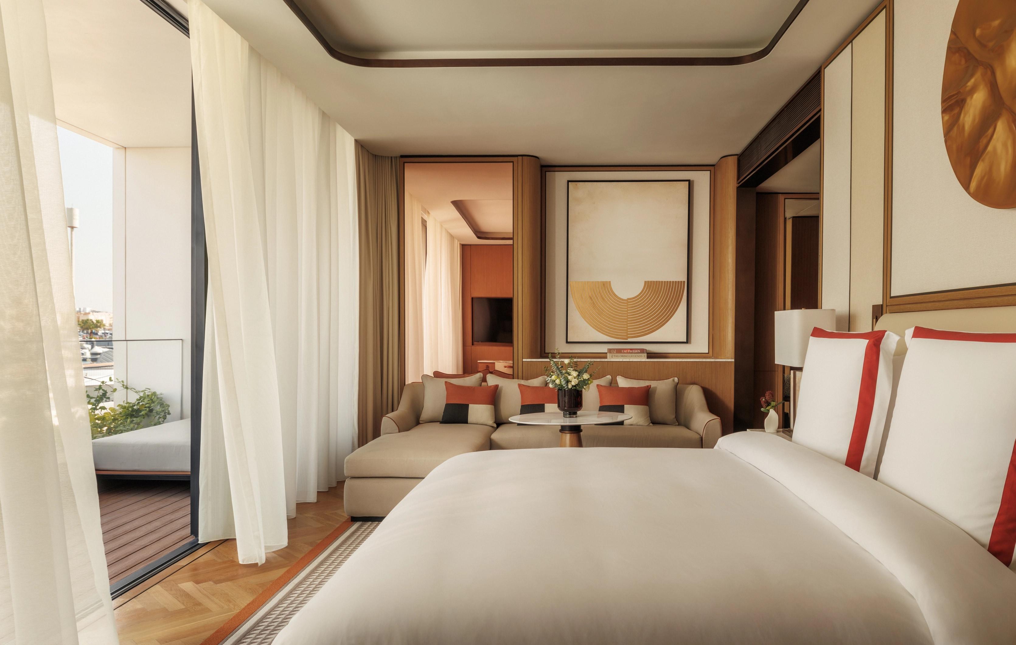 Promenade Deluxe Room at Jumeirah Marsa Al Arab, view 2