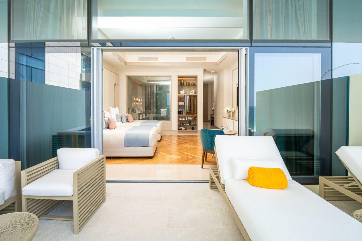Luxe Sea View | Twin Beds at FIVE LUXE JBR, view 3