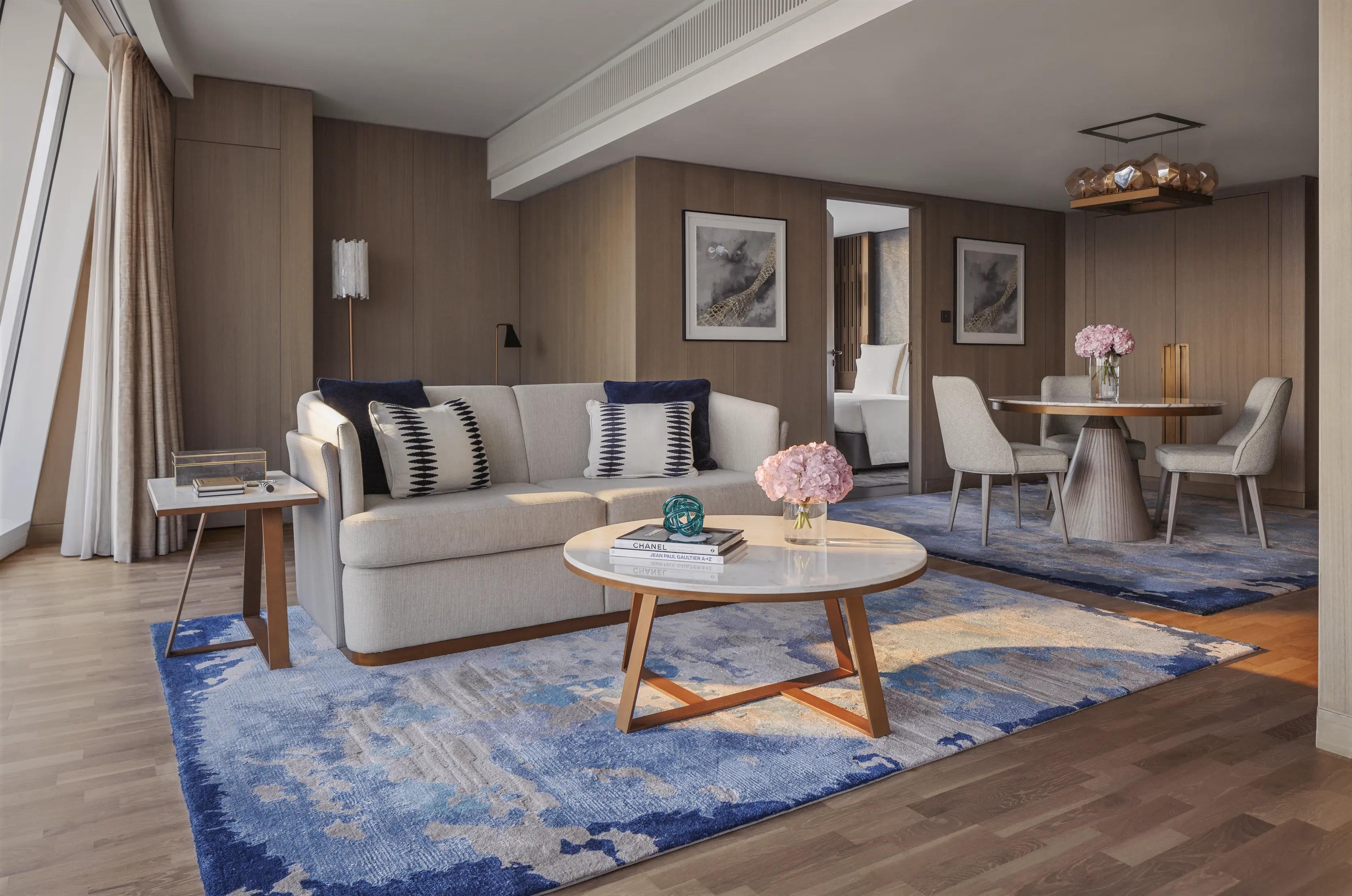 Two Bedroom Ocean Suite at Jumeirah Beach Hotel, view 3