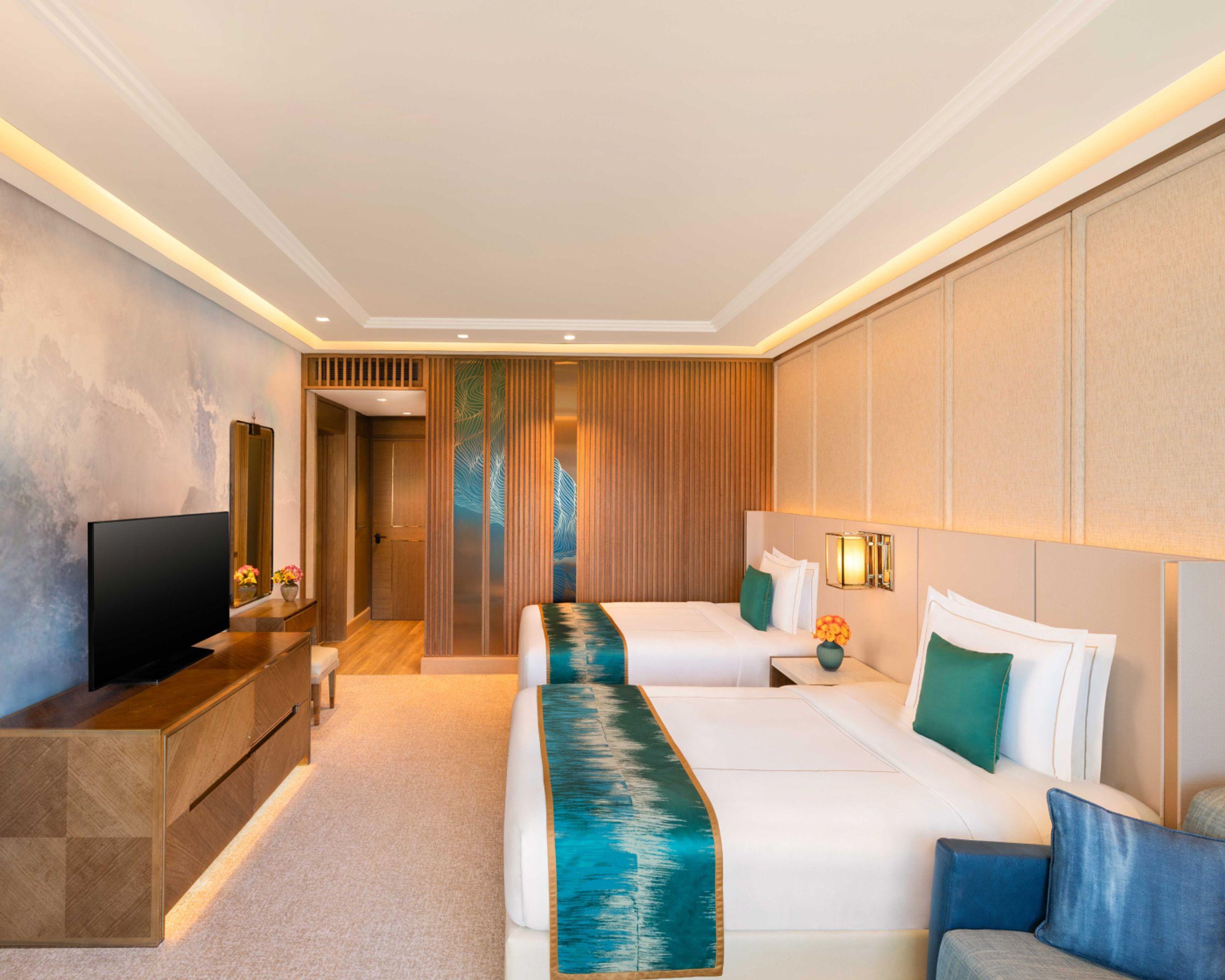 Luxury Sea View Room Twin Bed