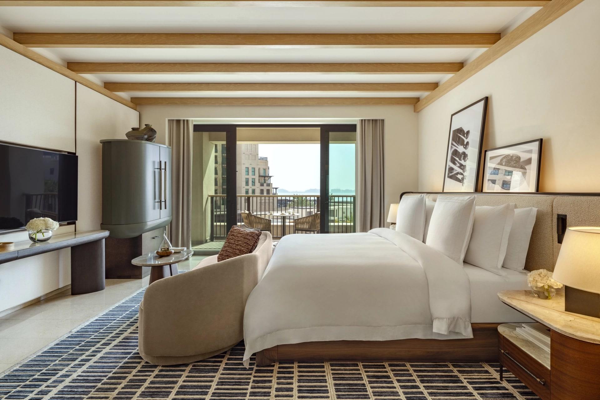 Deluxe Ocean Suite at Jumeirah Al Naseem