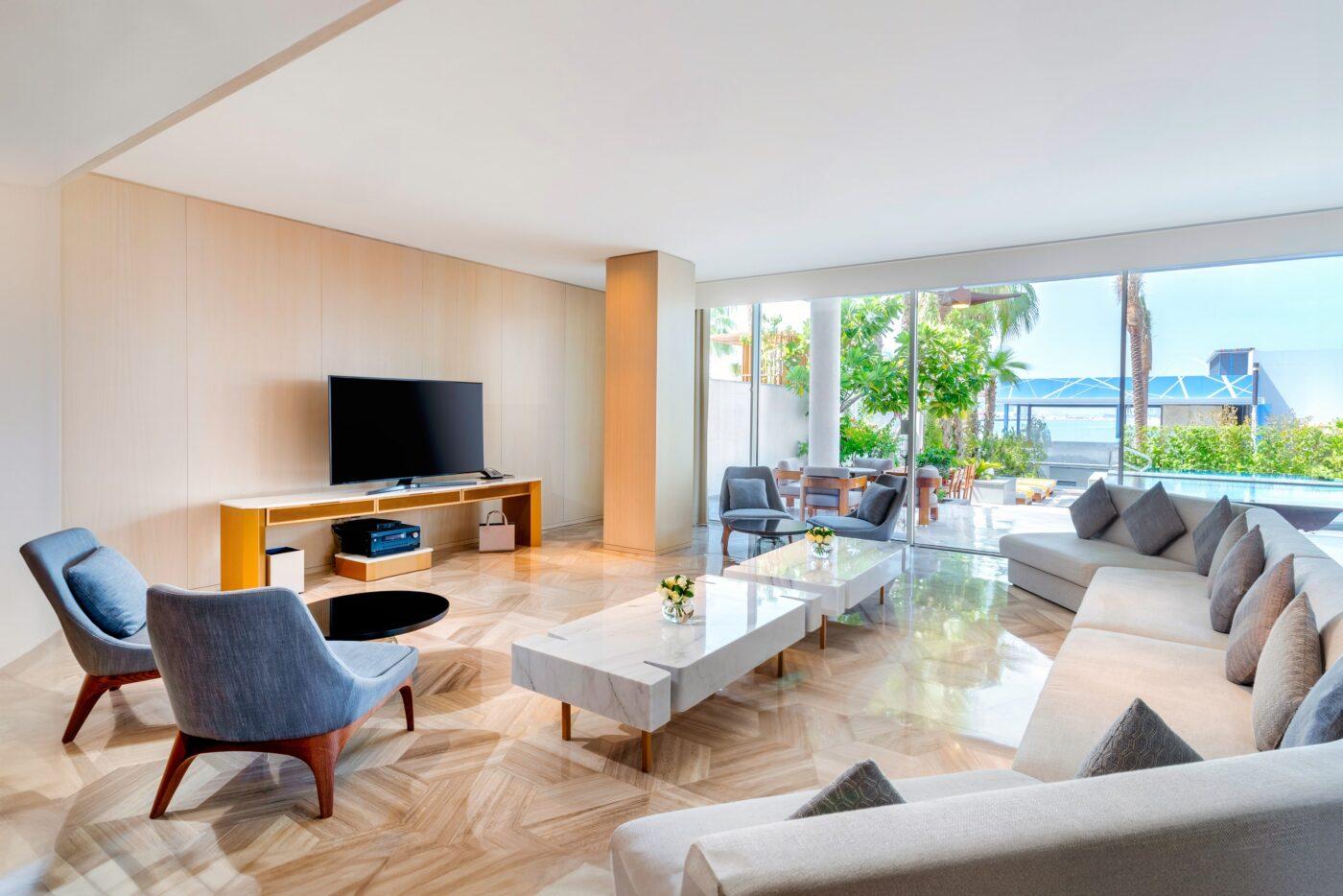 3 Bed | Beach villa w/ Pool at FIVE Palm Jumeirah, view 2