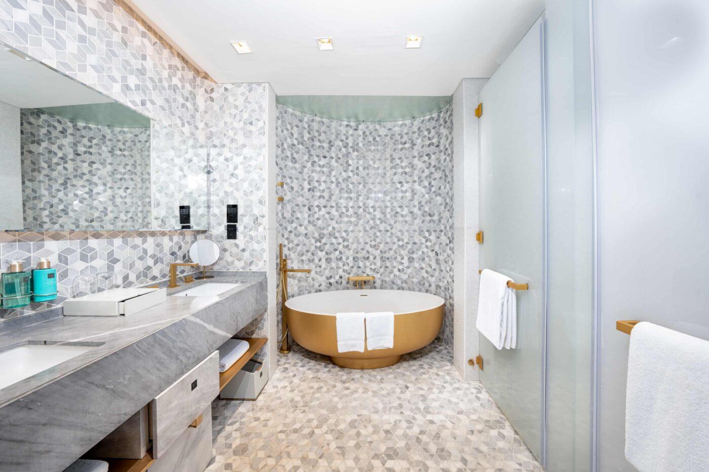 Luxe Two Bedroom Suite | Sea View at FIVE Palm Jumeirah, view 3