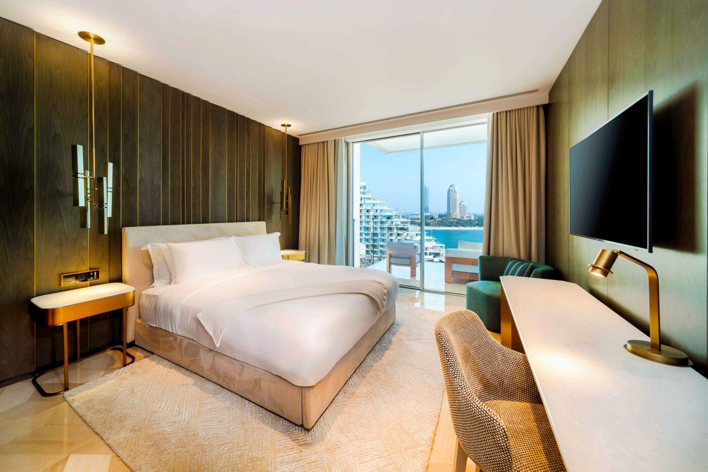 4 Bed | XL Terrace Pool Suite | Sea View at FIVE Palm Jumeirah, view 2