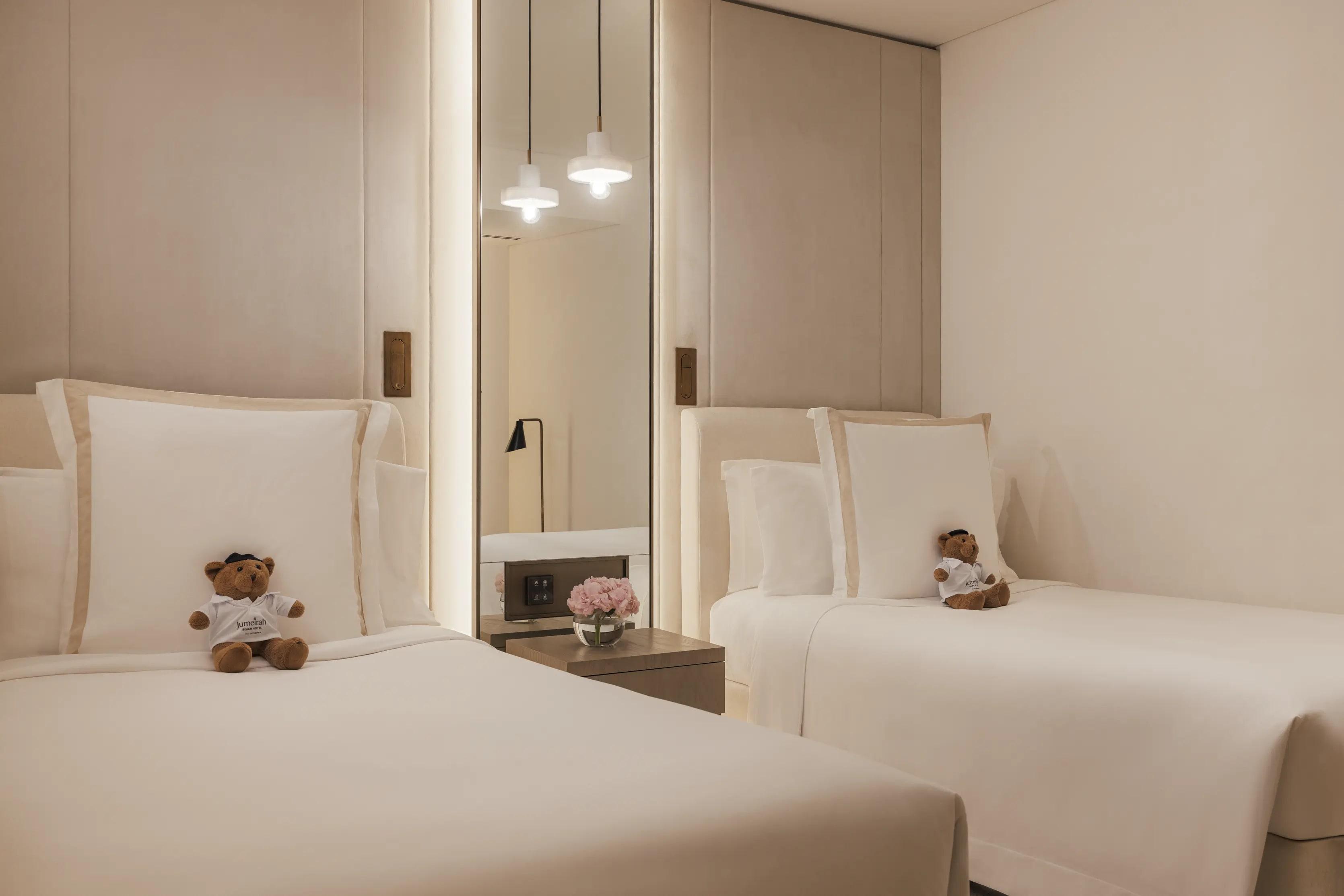 Family Garden Suite at Jumeirah Beach Hotel, view 3