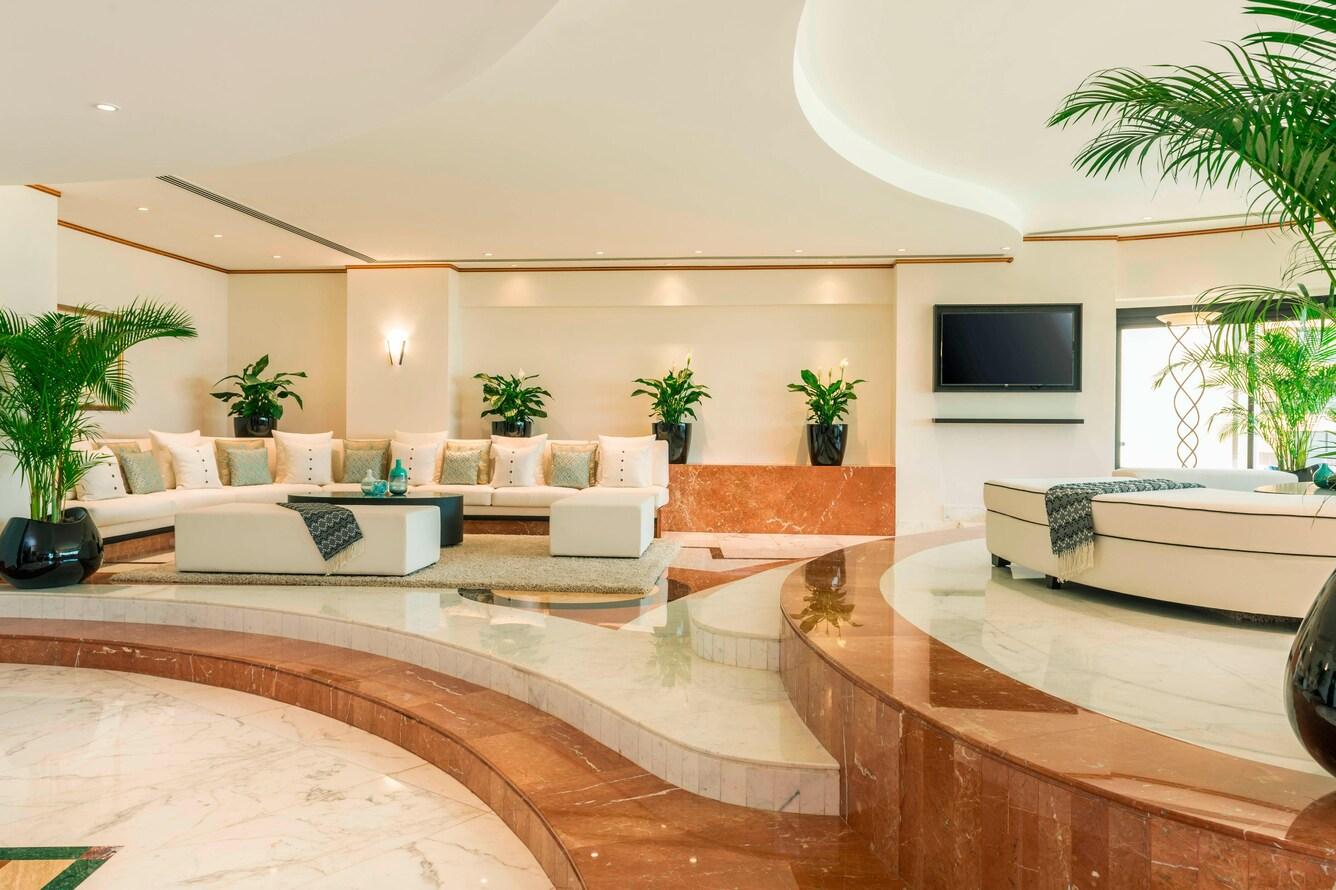 Apartment Suite at Le Royal Méridien Beach Resort & Spa, view 2