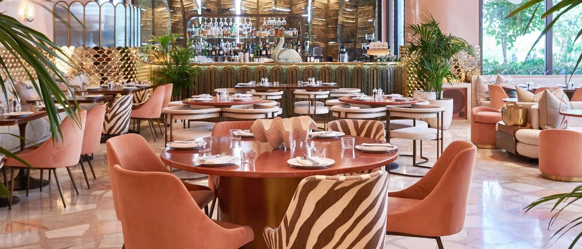 Flamingo Room by tashas