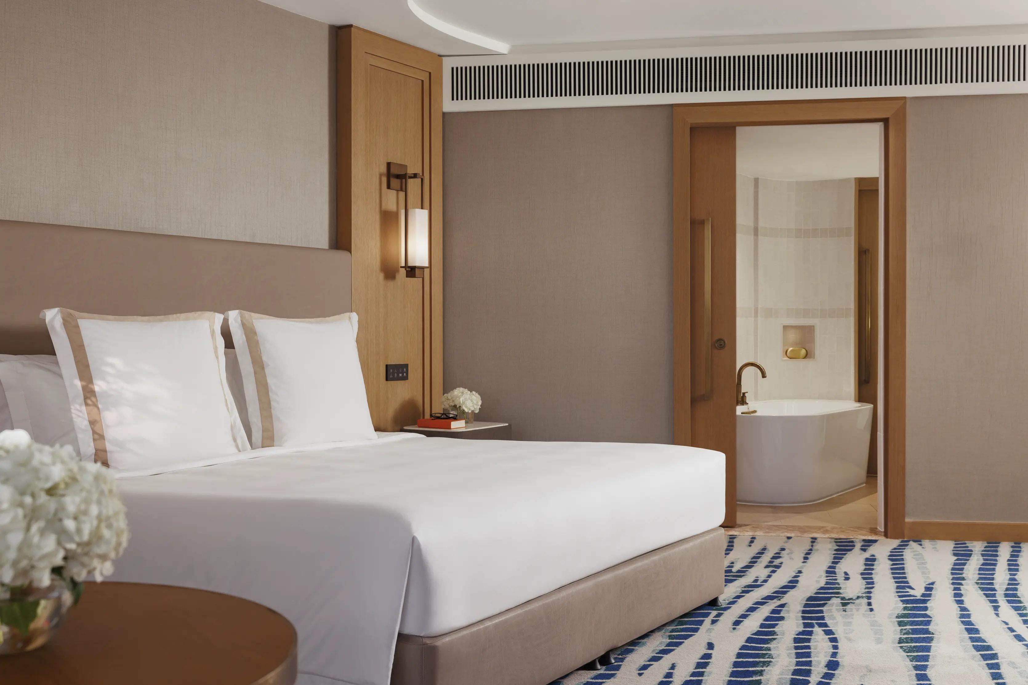 Ocean Club at Jumeirah Beach Hotel, view 3
