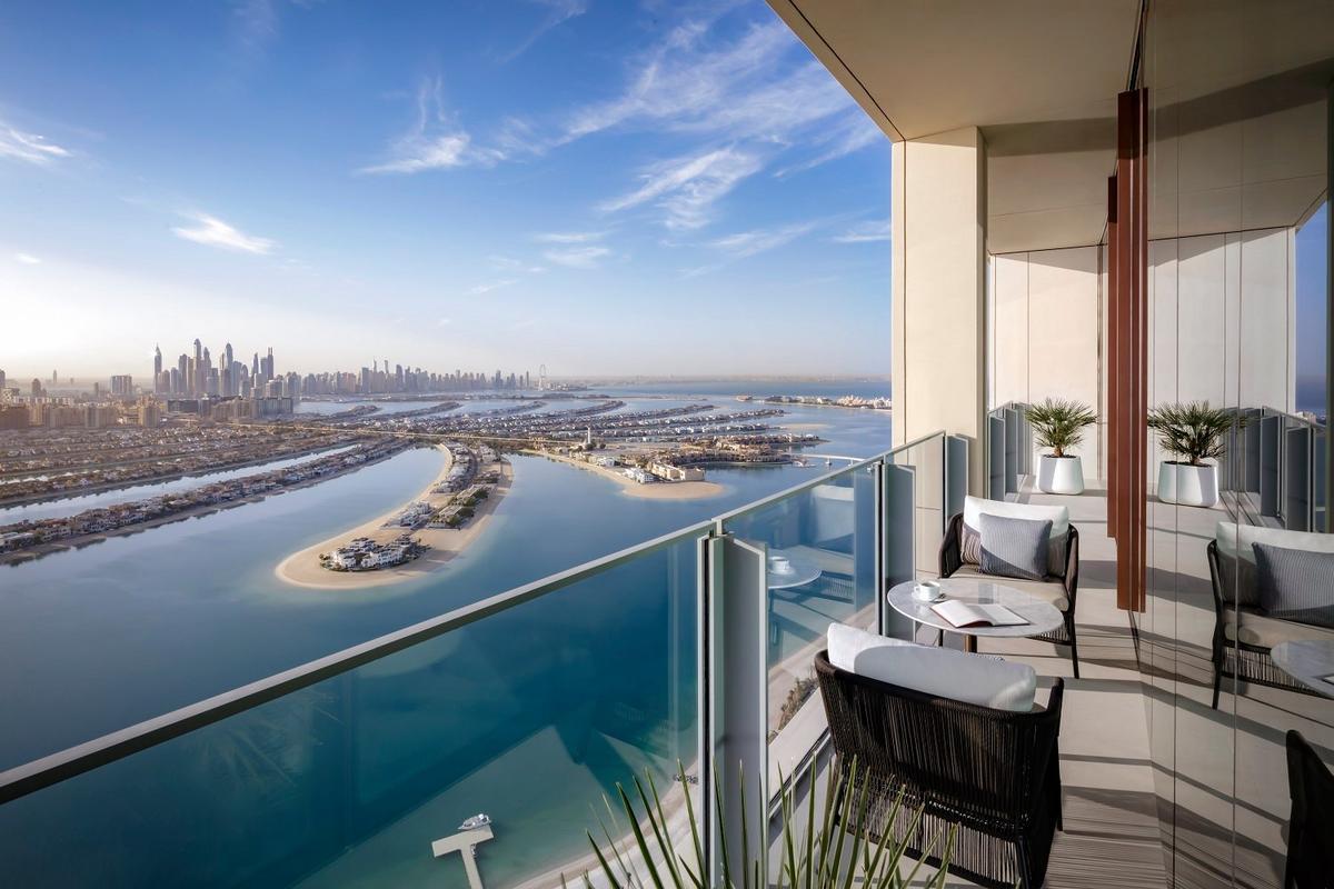 Junior Sky View Suite at Atlantis The Royal, view 3