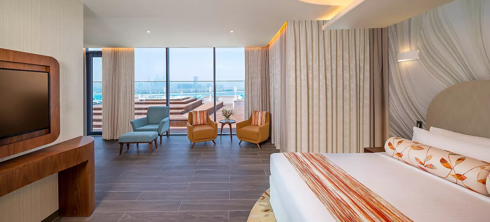 Penthouse Suite with Rooftop Terrace, Palm Sea View and Club Lounge Access