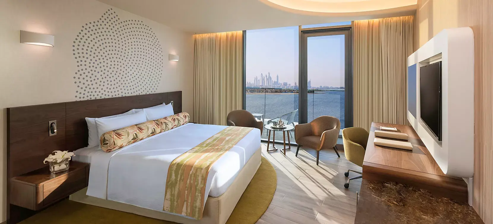 Premium Room with Balcony, Palm Sea View and Club Lounge Access