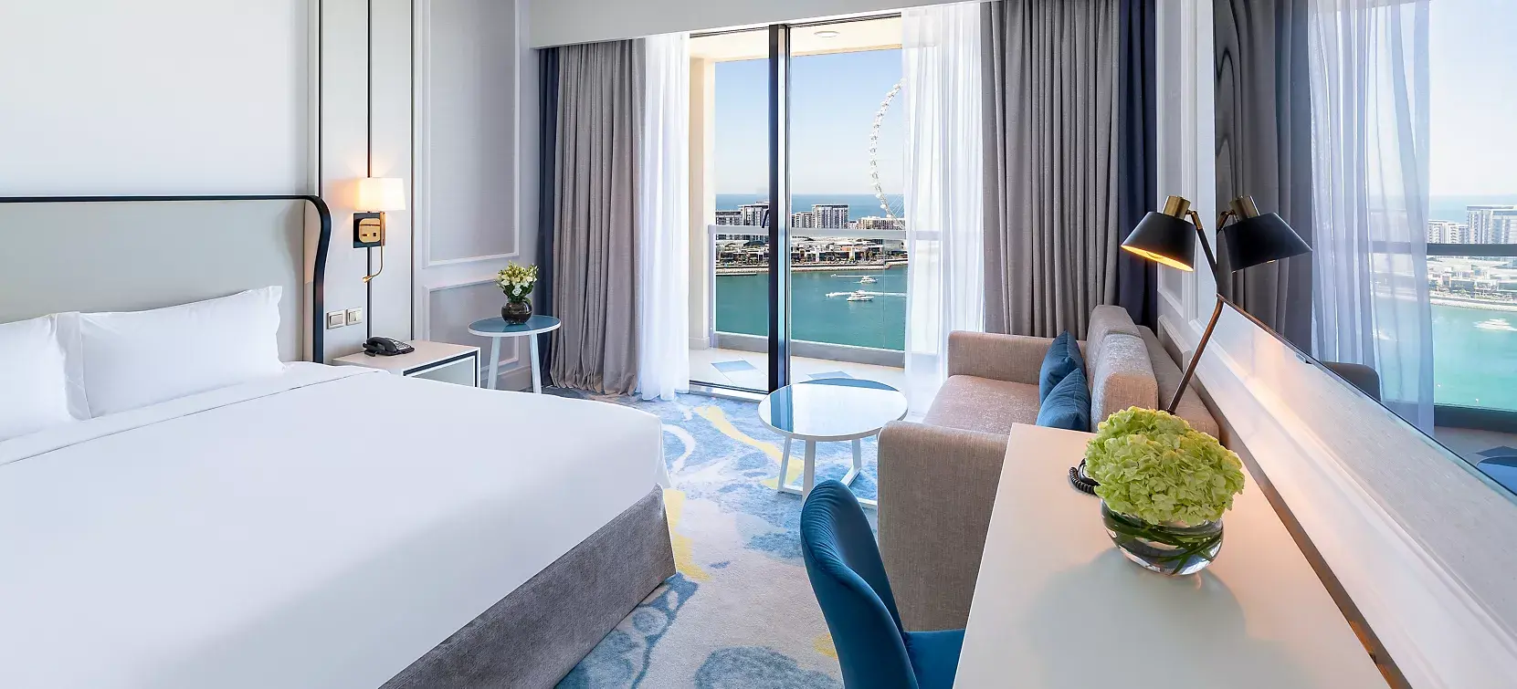LUXURY ROOM, 1 King Bed, seaview, pool access, balcony