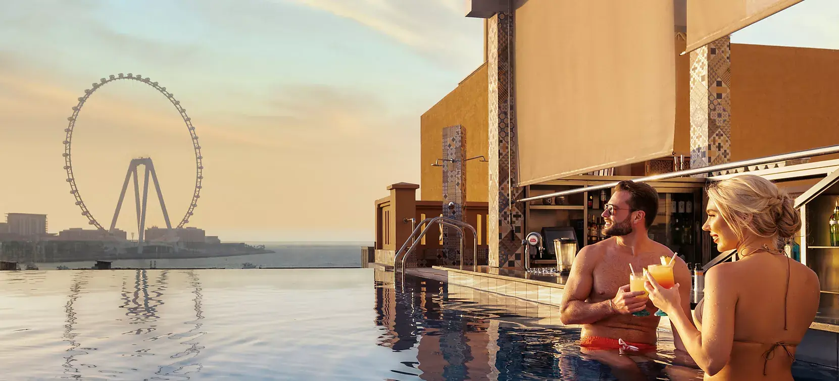 INFINI POOL LOUNGE