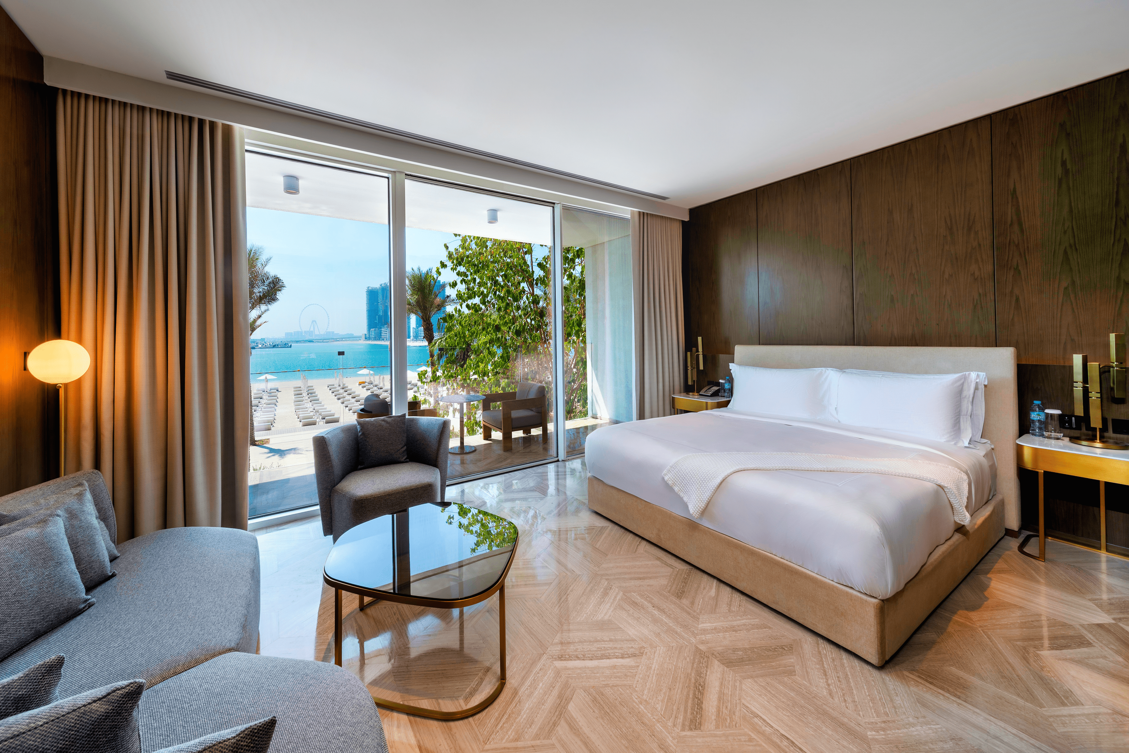 4 Bed | Beach villa w/ Pool at FIVE Palm Jumeirah