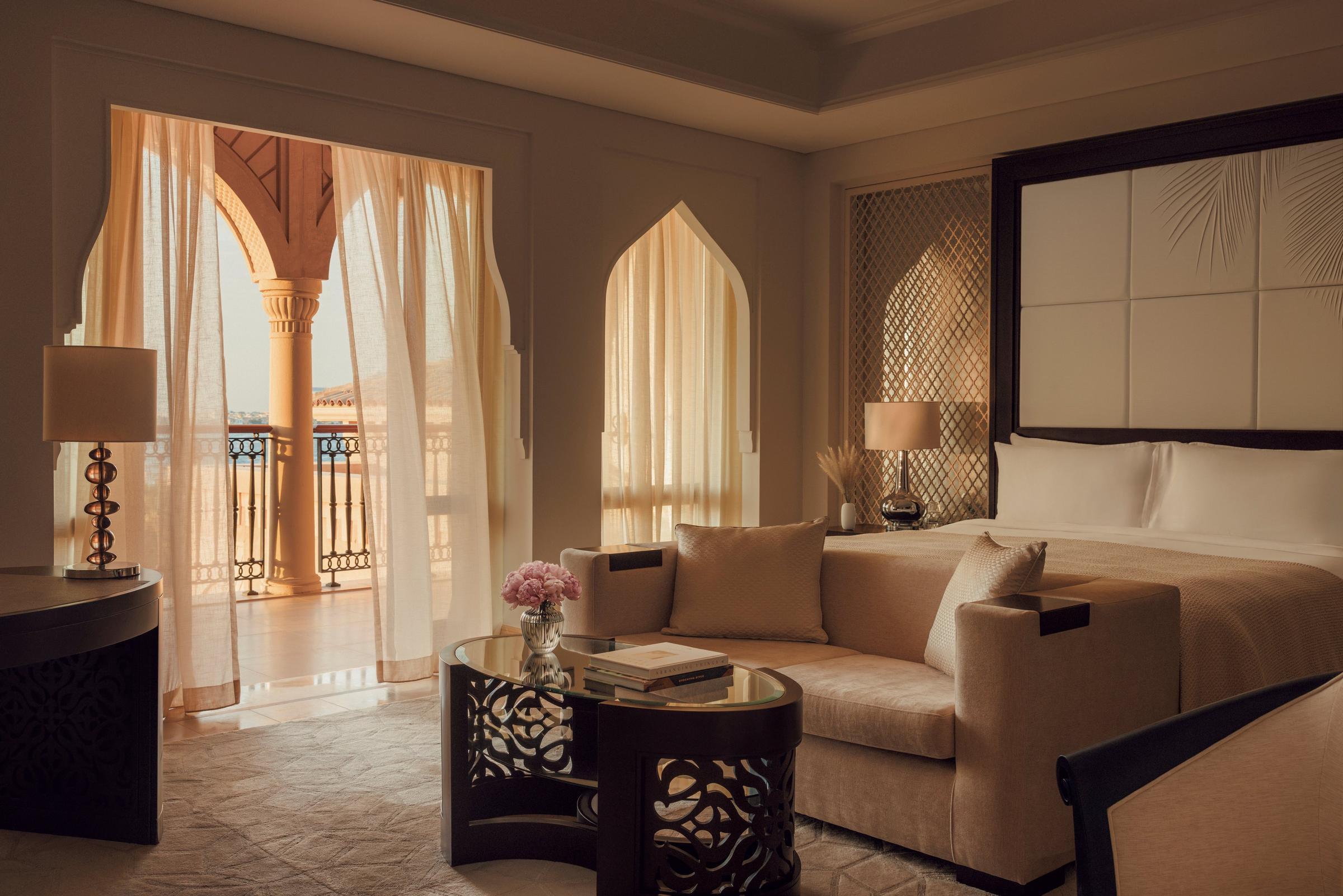 Palm Manor Premier Room