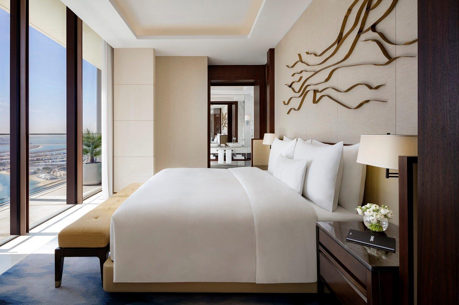 Junior Sky View Suite at Atlantis The Royal