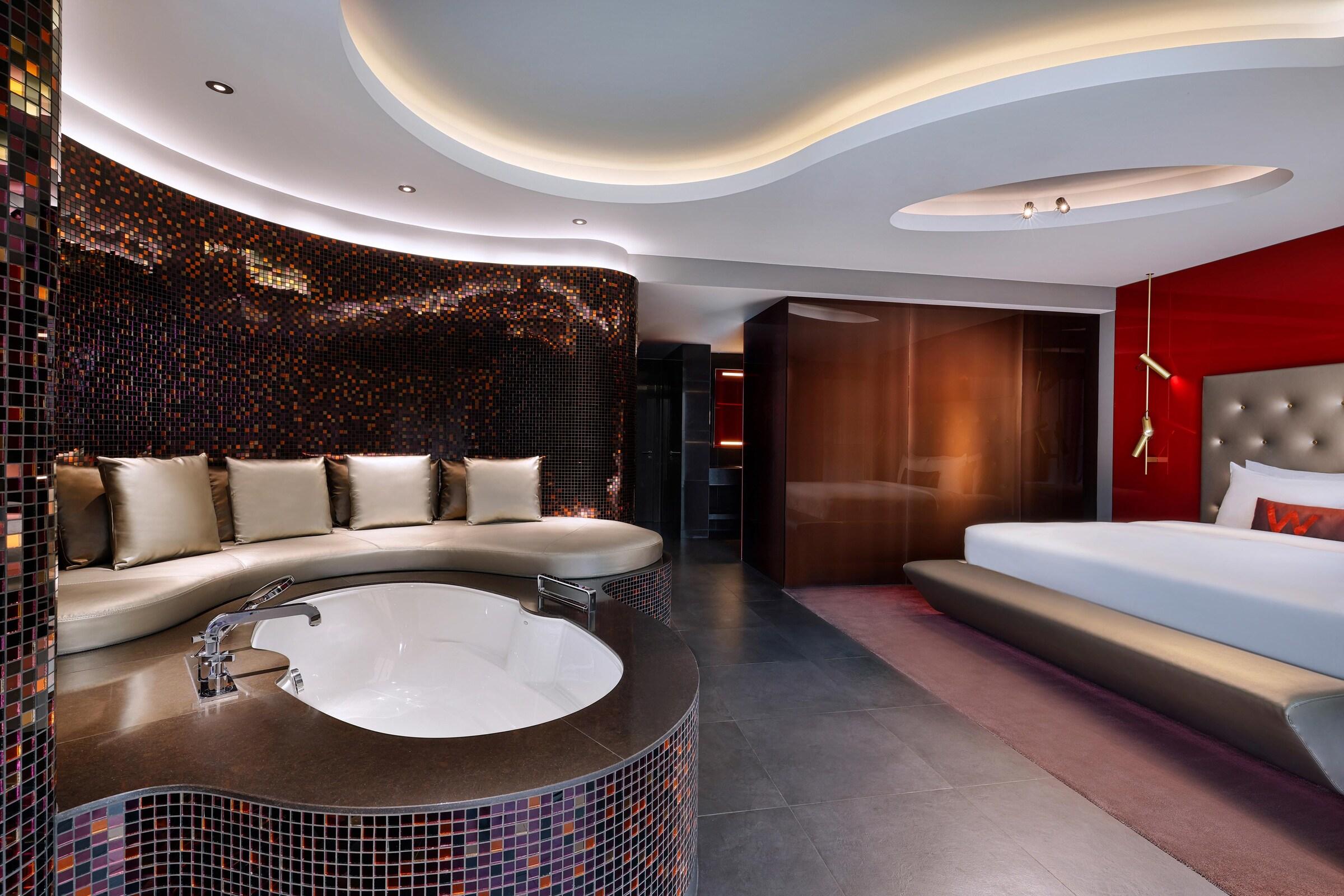 Marvelous Suite at W Dubai - The Palm