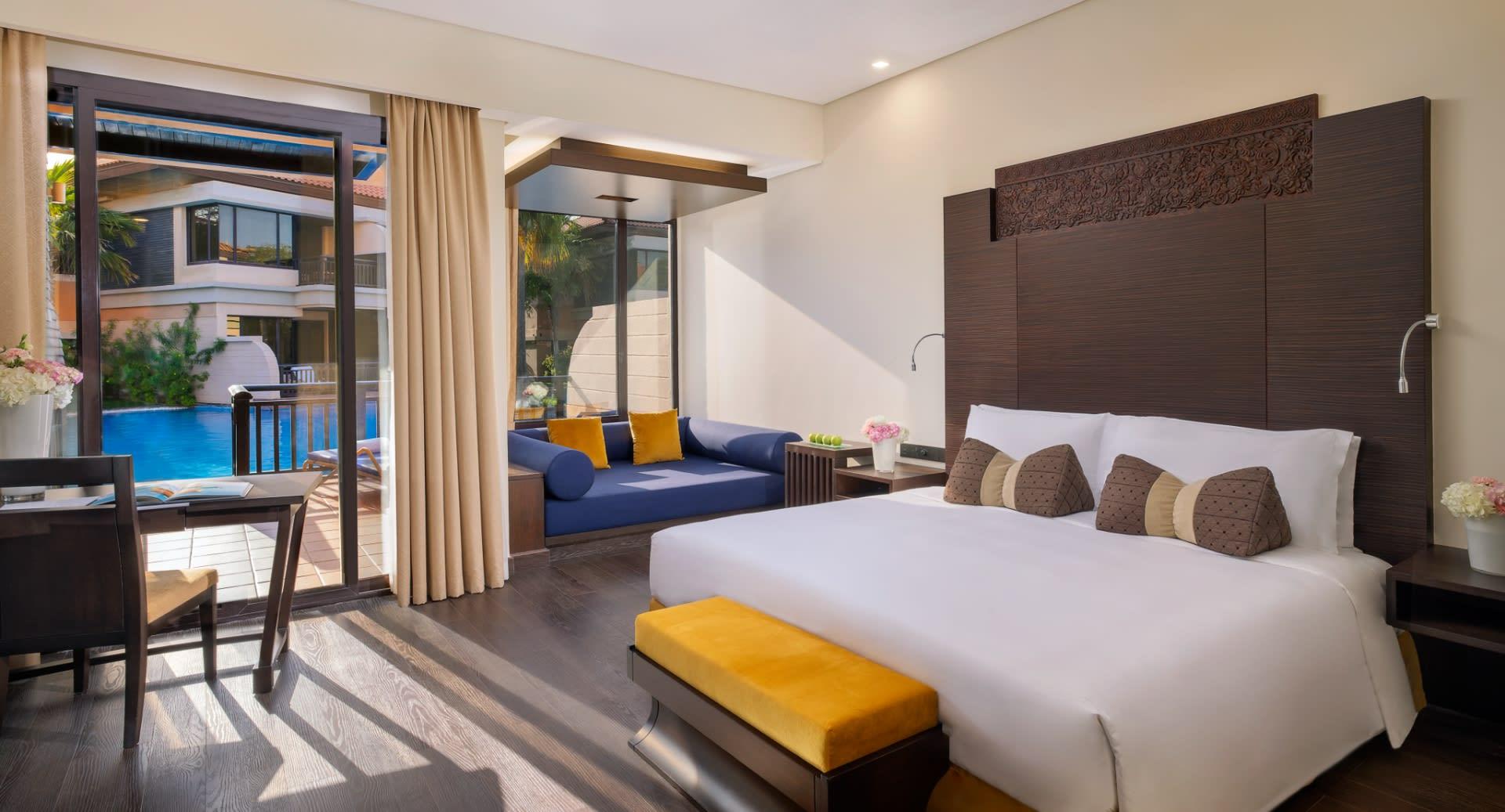 Deluxe Lagoon Access Room