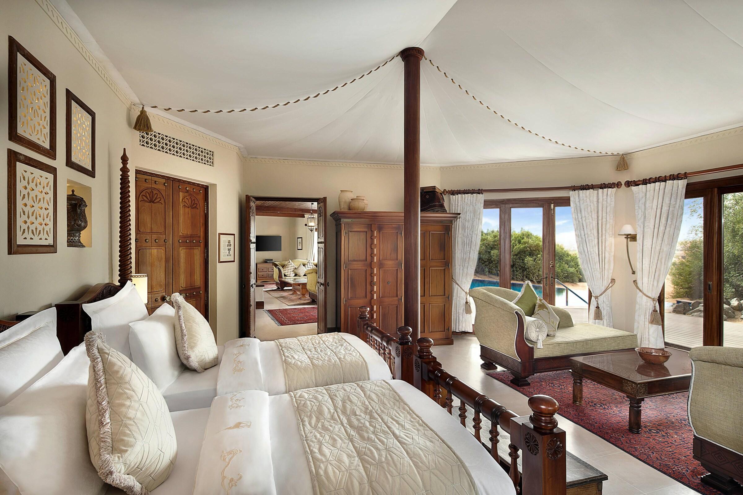 Emirates Villa