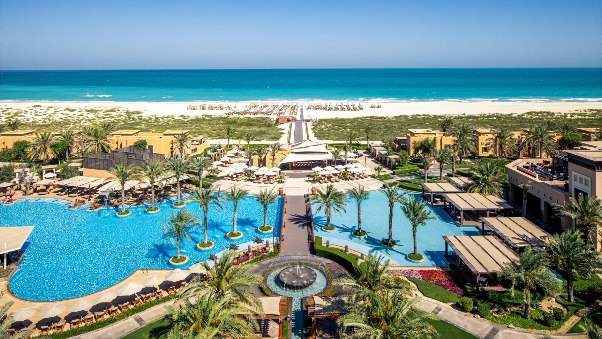 Saadiyat Rotana Resort & Villas